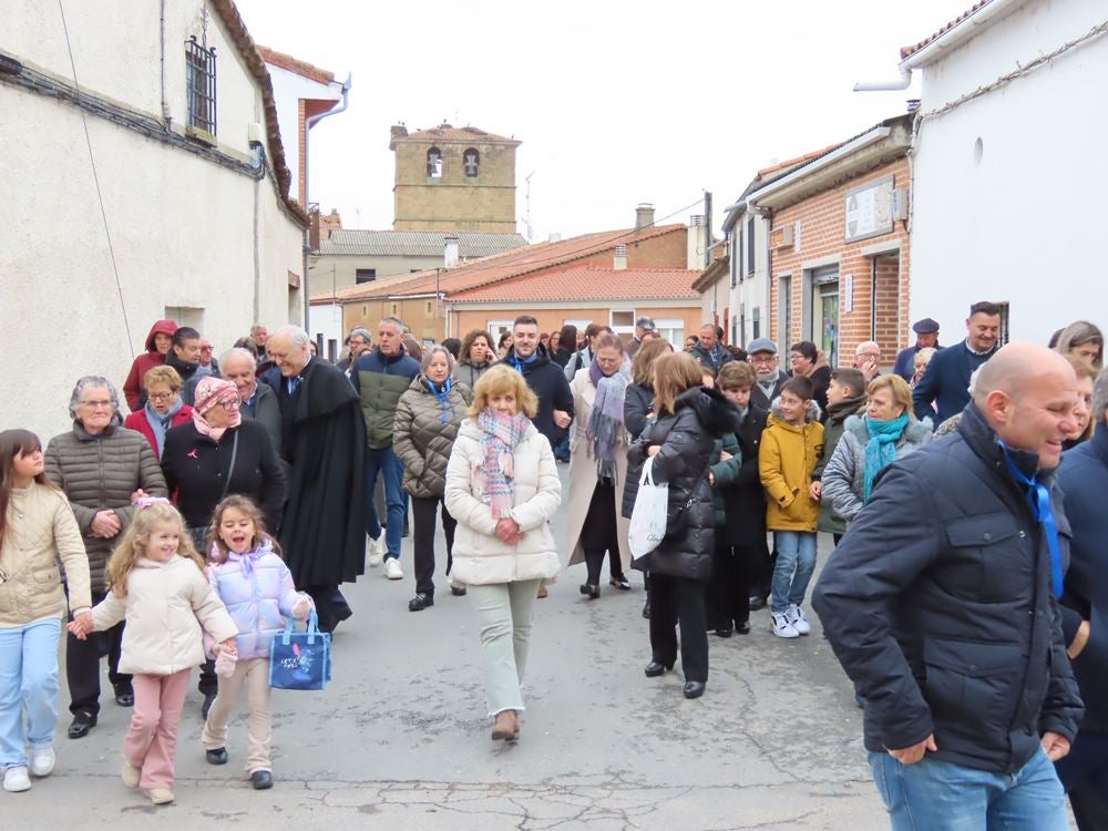 Babilafuente celebra San Blas con misa y bailes charros