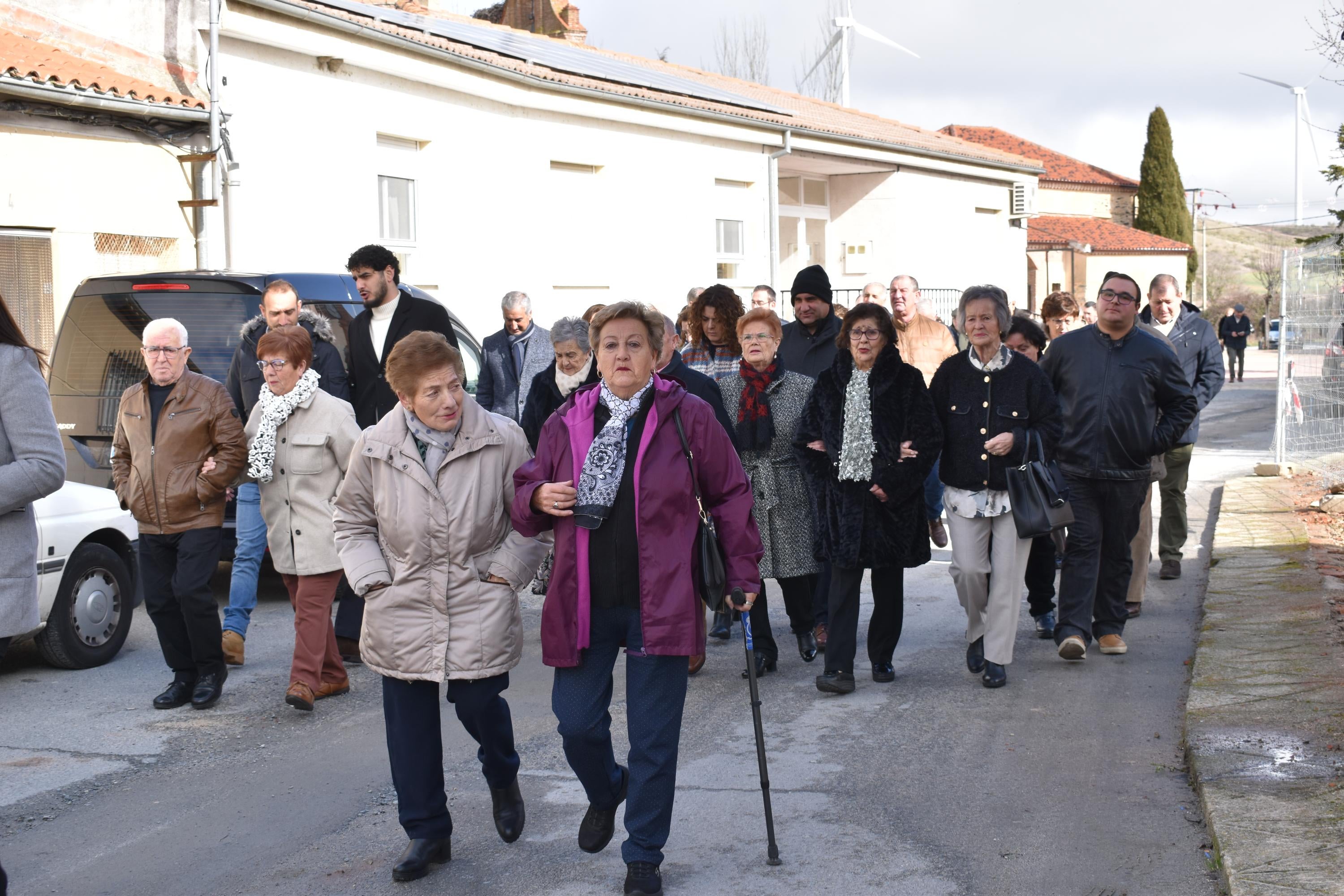 Garcihernández disfruta del día grande de San Blas con la tradicional procesión y tirada de cohetes