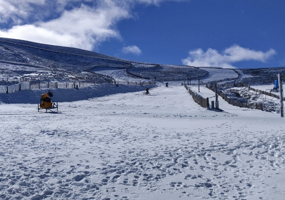 Imagen de la pista de Debutantes, en La Covatilla.