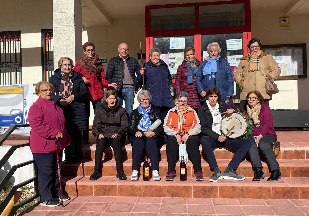 Las mujeres de Cantagallo se congregan para celebrar el día de Santa Águeda