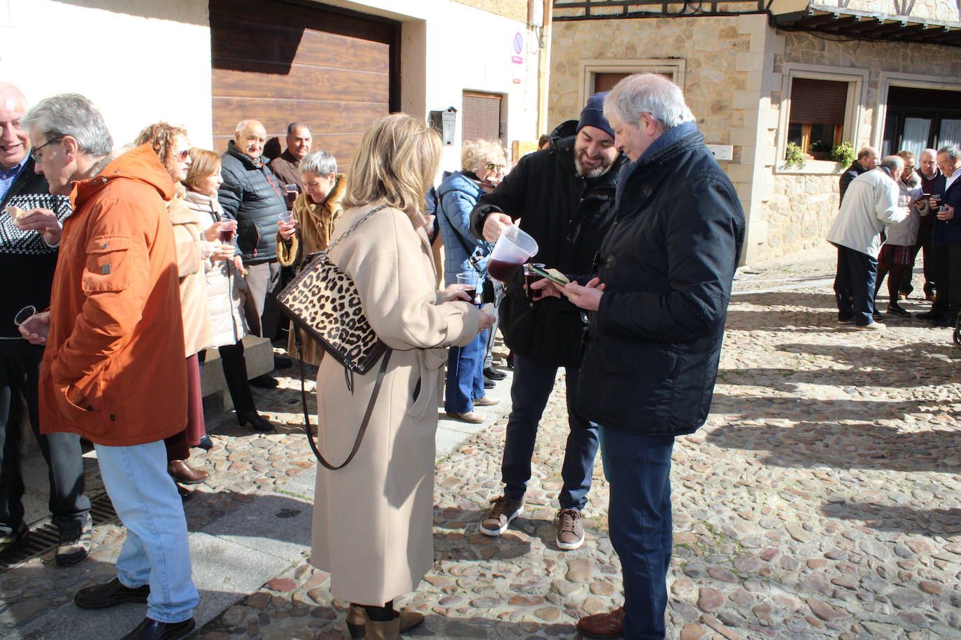 San Esteban de la Sierra honra a Santa Águeda