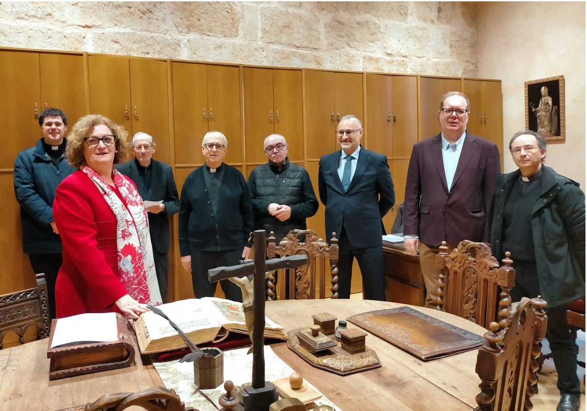 Toma de posesión de Lourdes García.