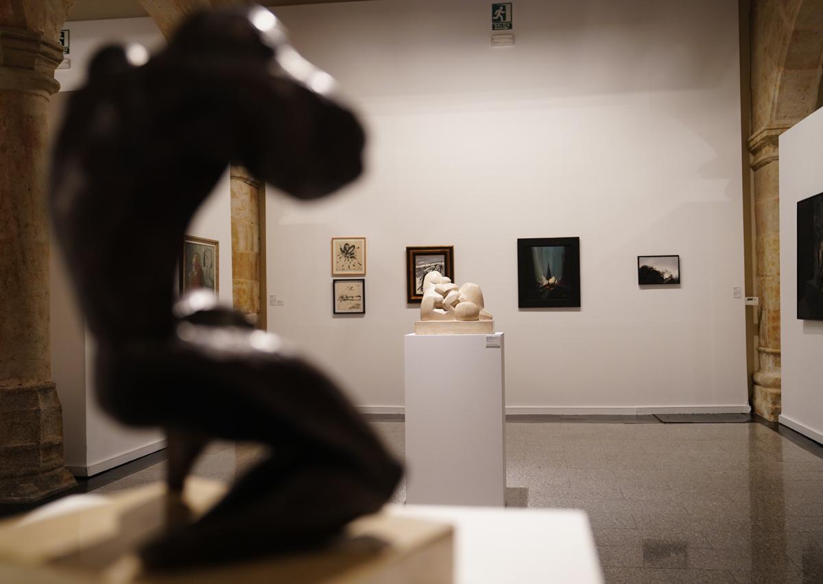 Imagen secundaria 1 - Interior de la sala de exposiciones.