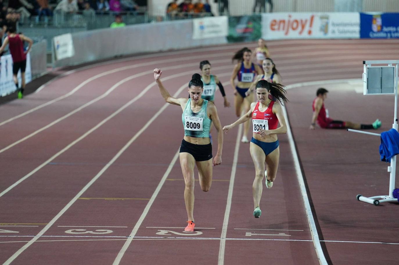 Las mejores imágenes de una gran tarde de atletismo culminada con el carrerón de Eva Santidrián