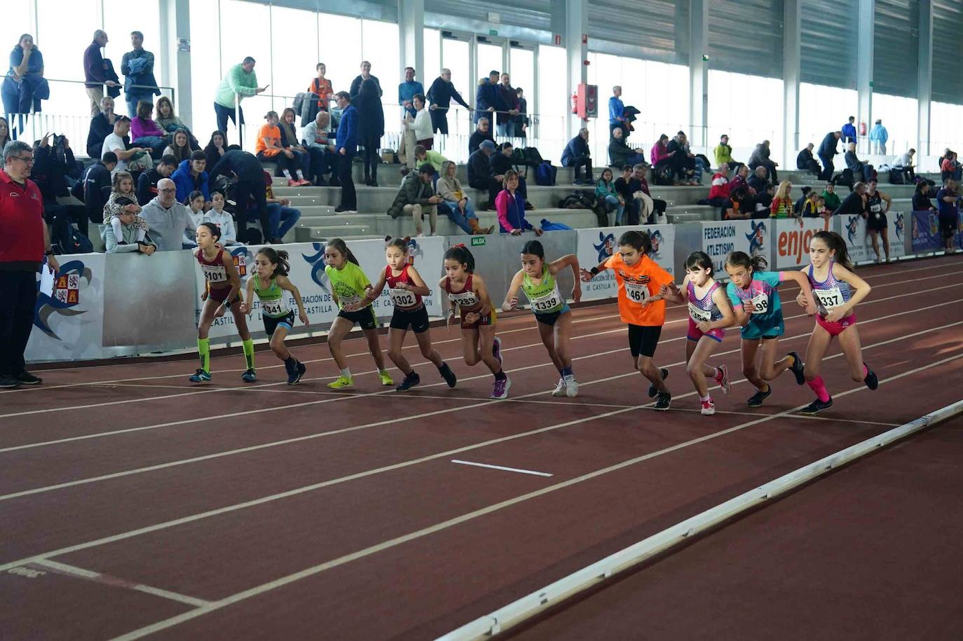 Las mejores imágenes de una gran tarde de atletismo culminada con el carrerón de Eva Santidrián