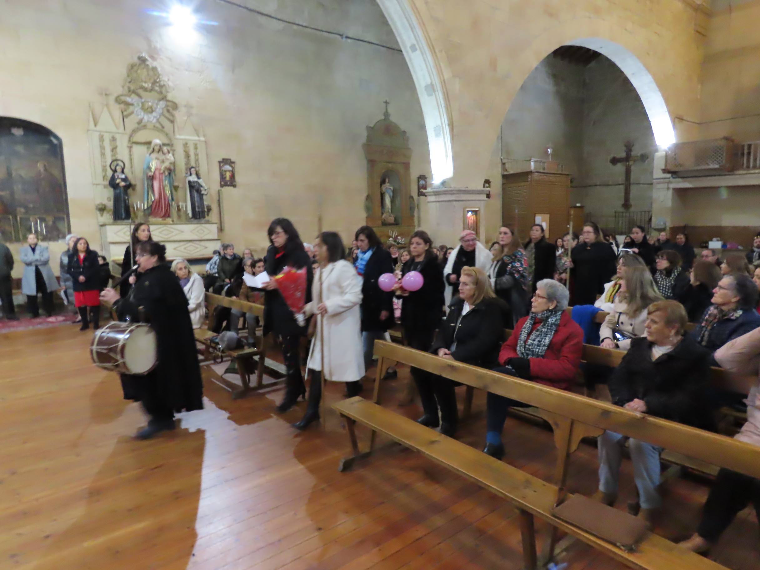 Una aguedera mayor, 63 mujeres y 14 mayordomas en Babilafuente