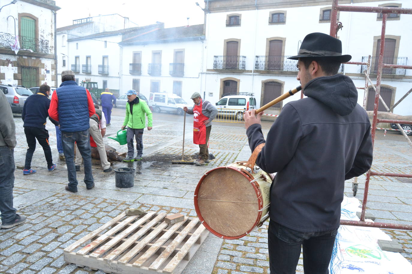 La tradición de la matanza reluce en Lumbrales