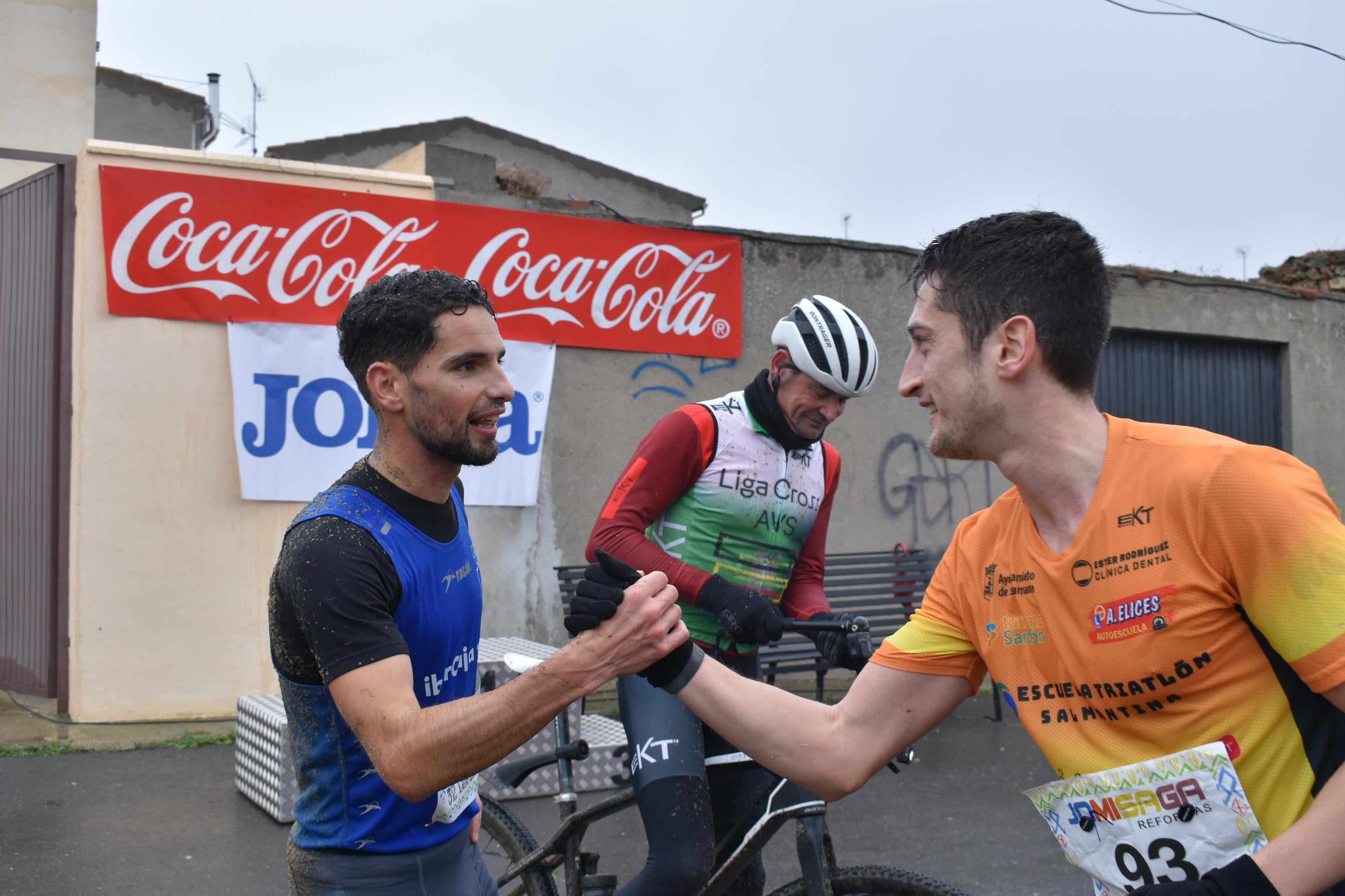 Miguel Ángel Martín y Verónica Sánchez ganan la XXXII Liga de Cross de Cabrerizos