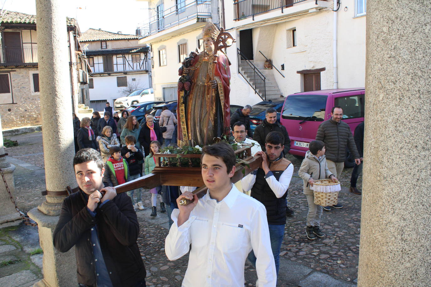 San Albino vuelve a las calles de San Esteban de la Sierra