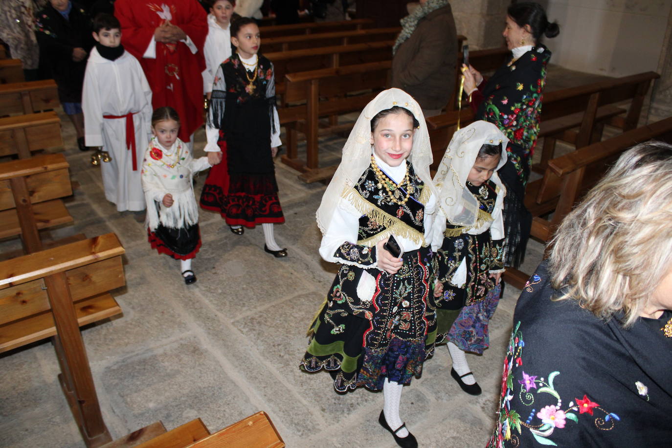 Las mujeres de Los Santos se vuelcan con las celebraciones en honor a Santa Águeda