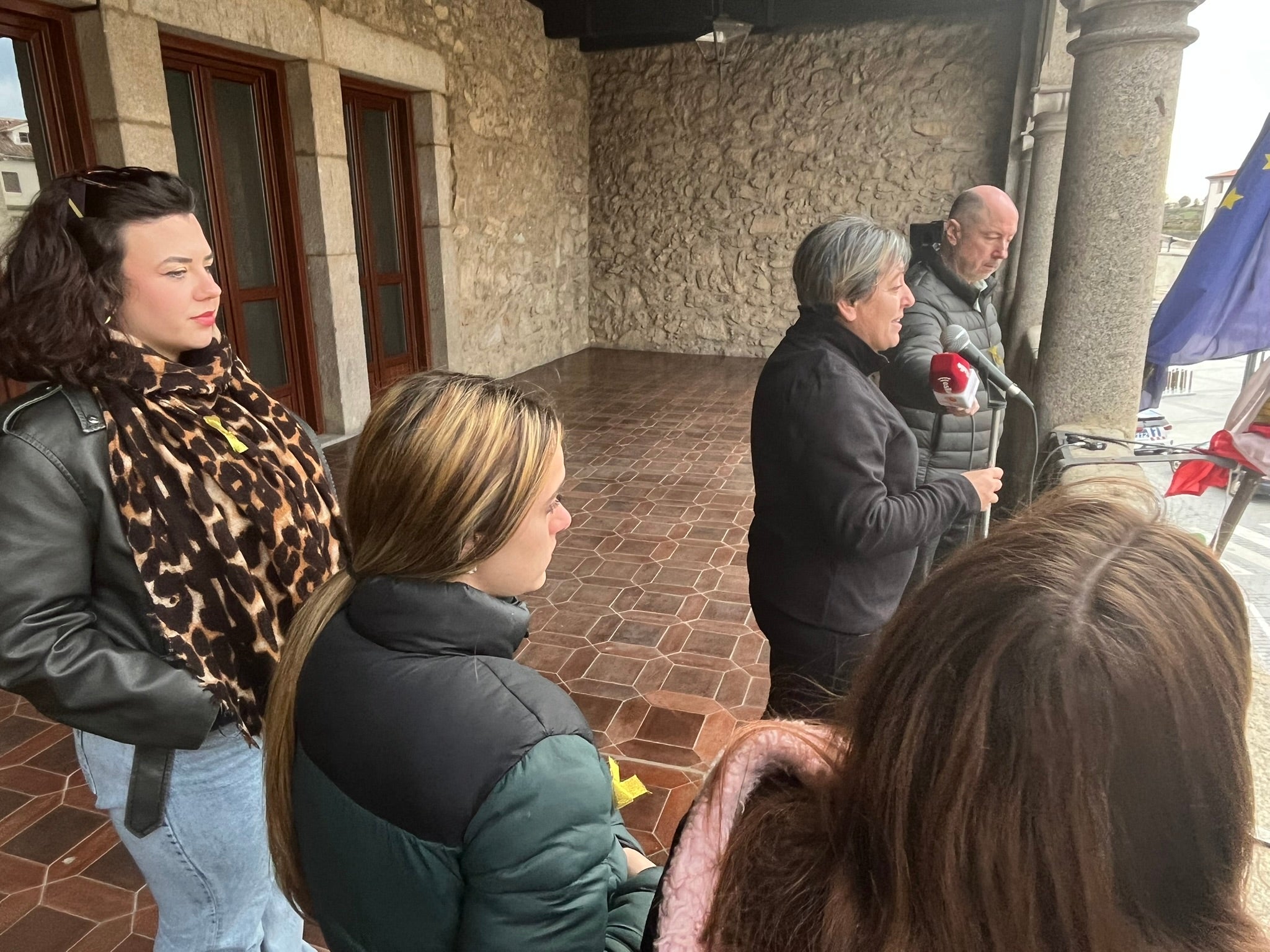 Béjar colabora con la lucha contra el cáncer infantil en la V marcha dorada