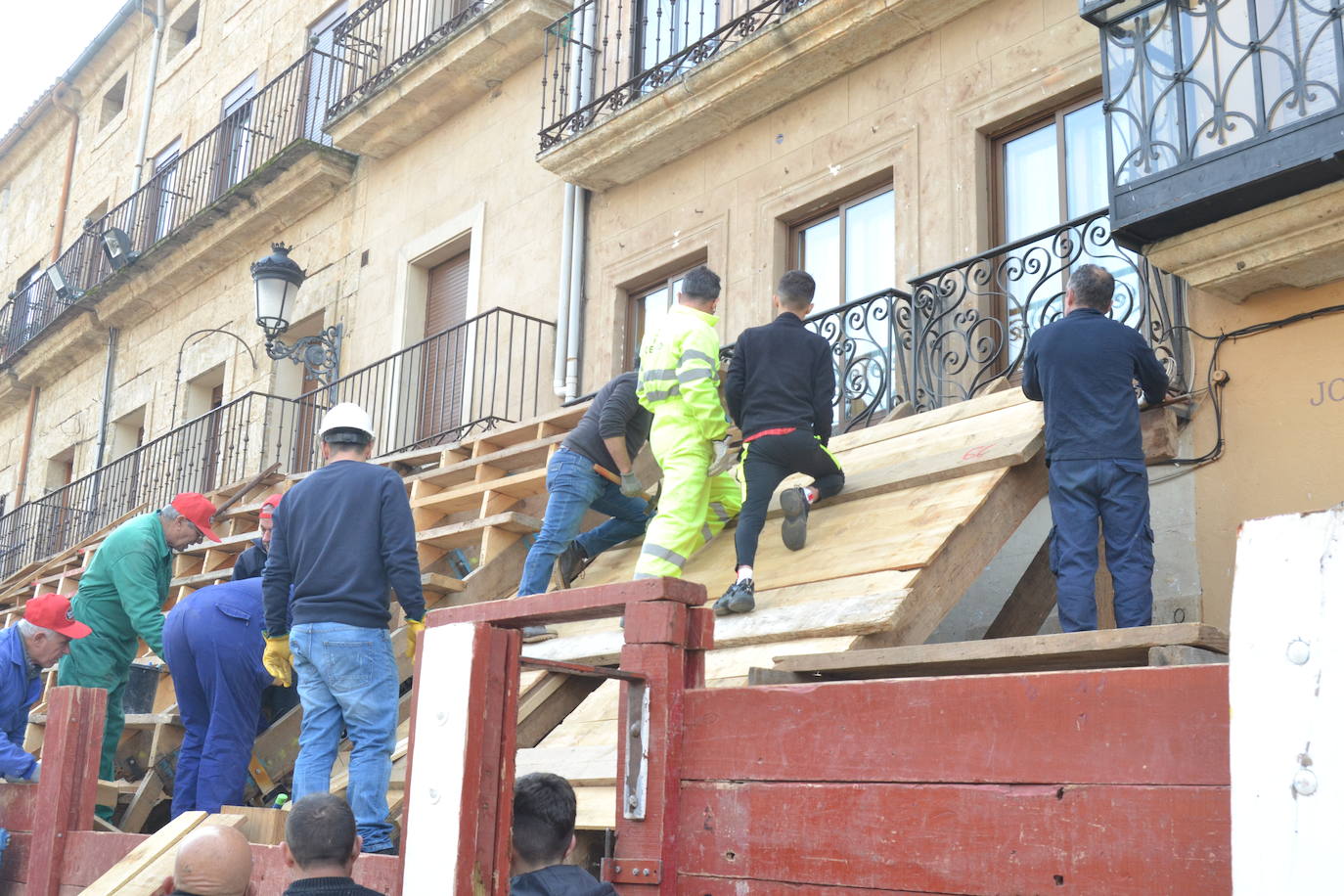 Los tablaos del Carnaval del Toro se alzan en Ciudad Rodrigo