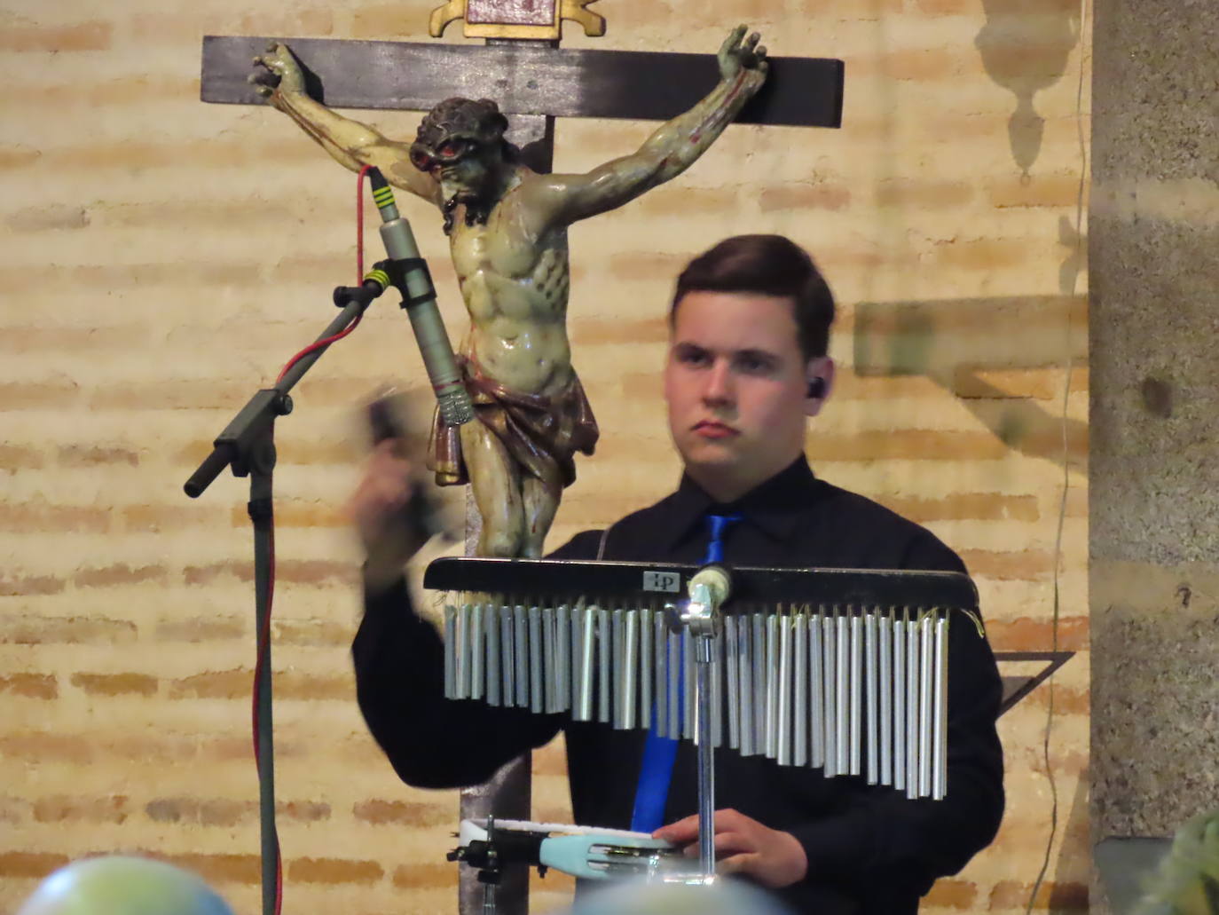 La iglesia de Zorita de la Frontera se llena con la música gospel