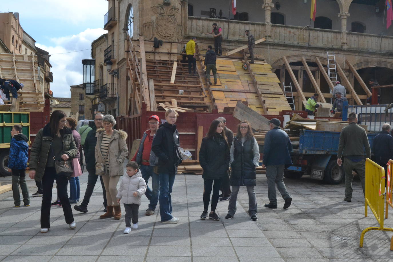 Los tablaos del Carnaval del Toro se alzan en Ciudad Rodrigo