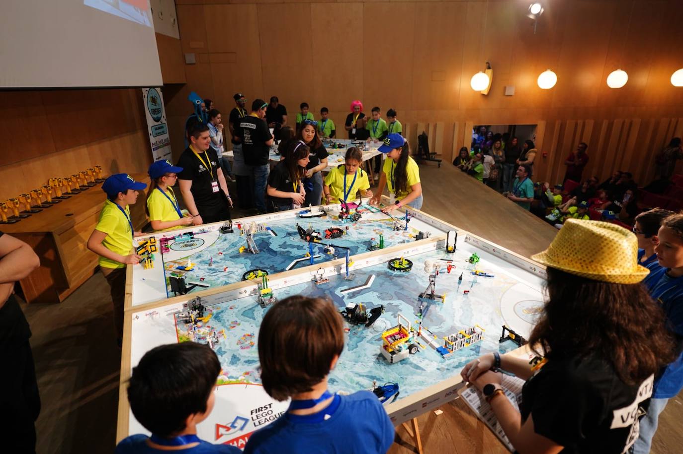 Más de 500 niños y jóvenes disfrutan de la IX Edición del Torneo &#039;First Lego League&#039;