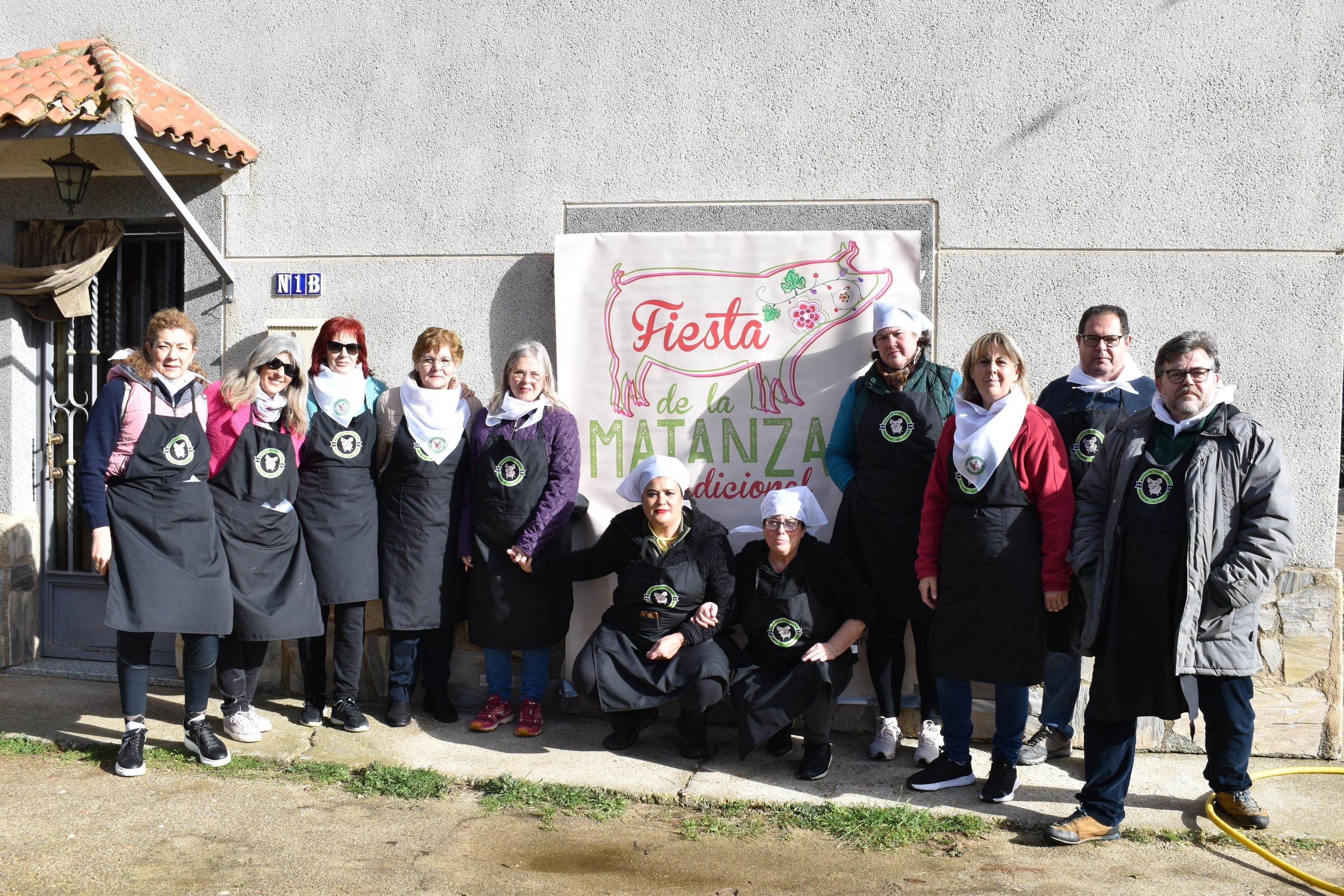 Fiesta de estreno en torno al cerdo en Nuevo Francos con más de 300 comensales