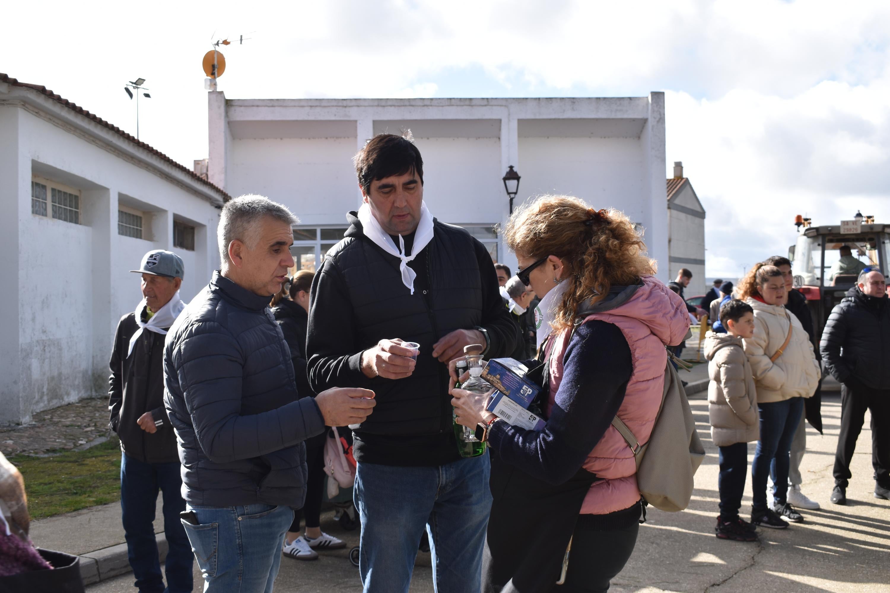 Fiesta de estreno en torno al cerdo en Nuevo Francos con más de 300 comensales