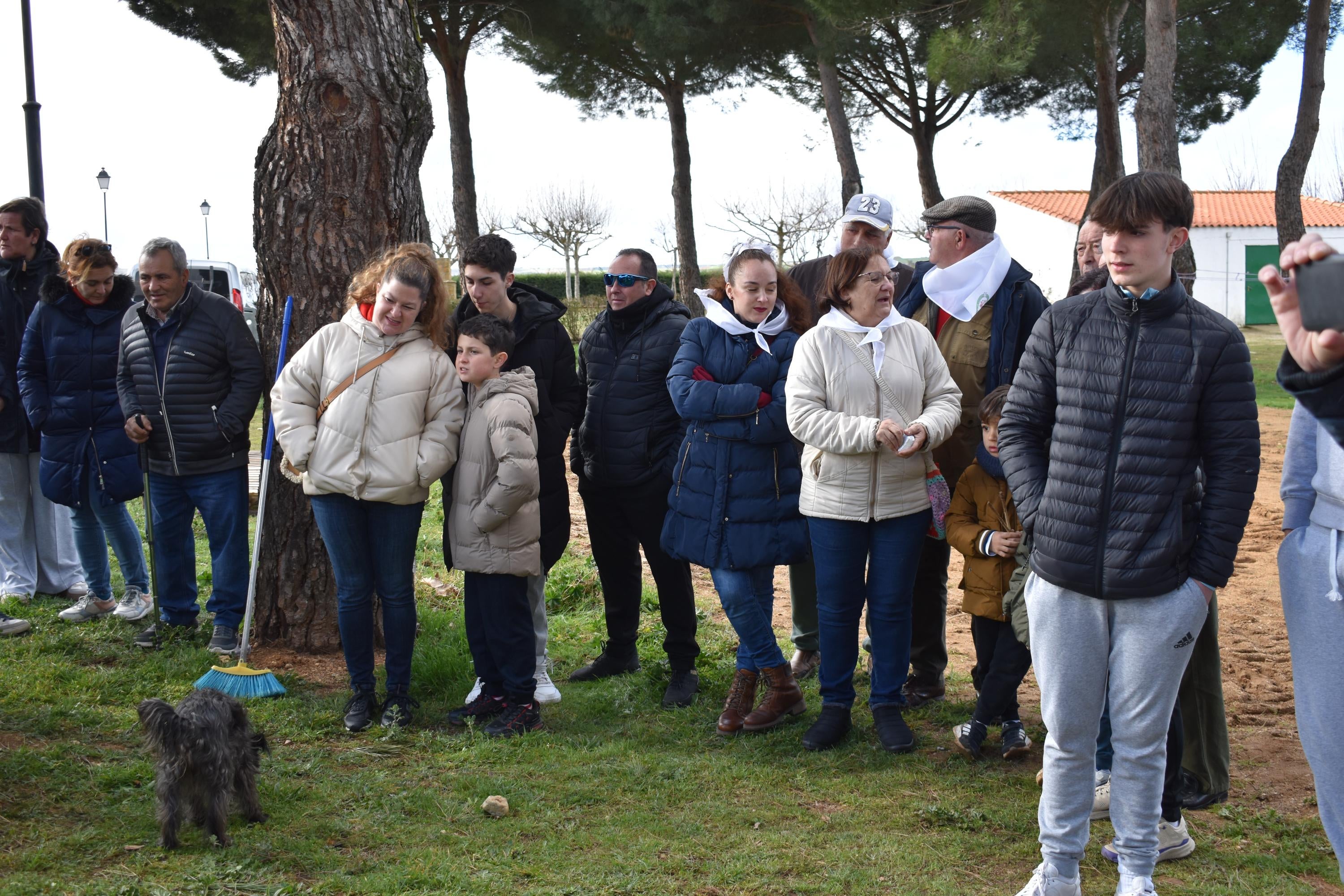 Fiesta de estreno en torno al cerdo en Nuevo Francos con más de 300 comensales