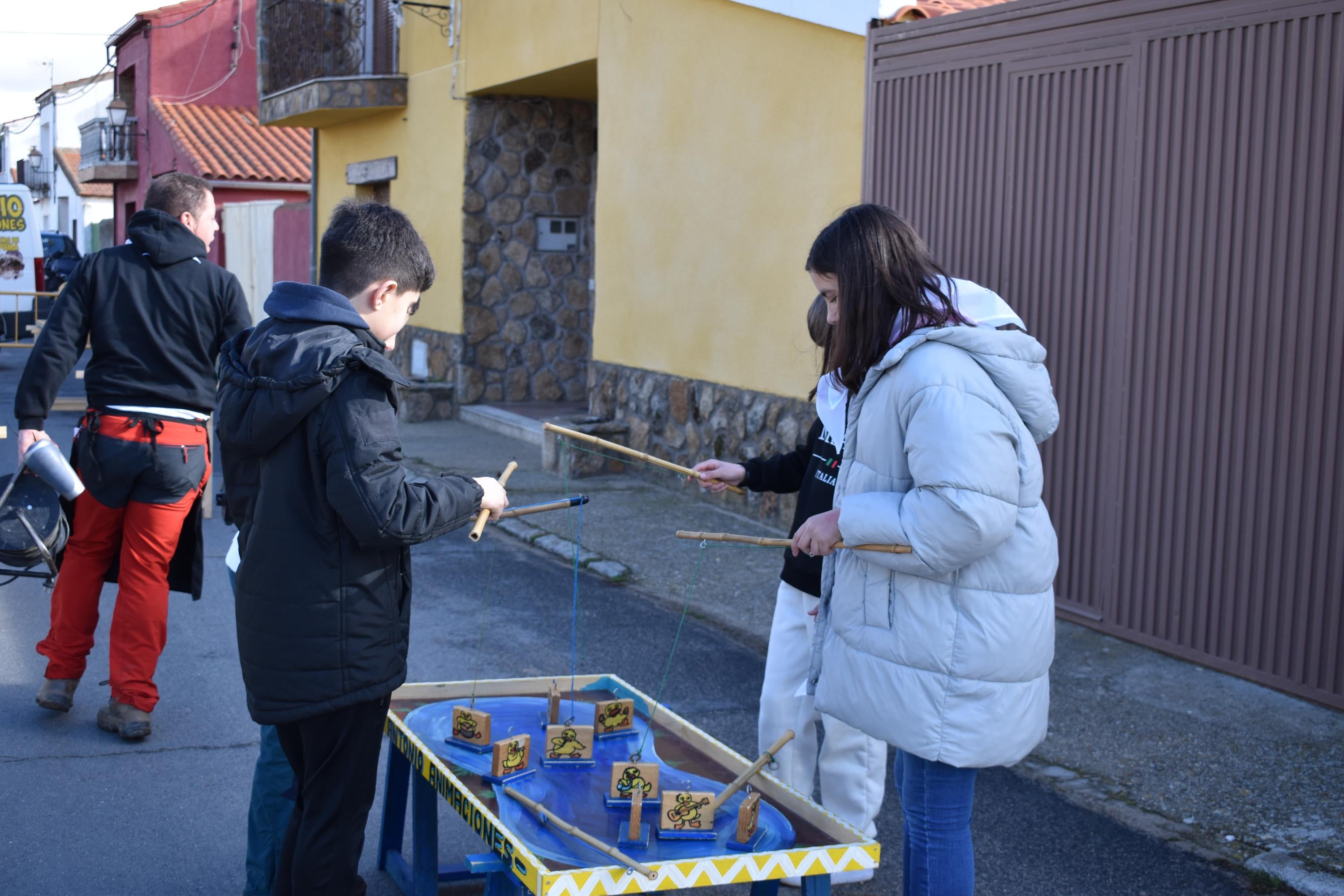 Fiesta de estreno en torno al cerdo en Nuevo Francos con más de 300 comensales