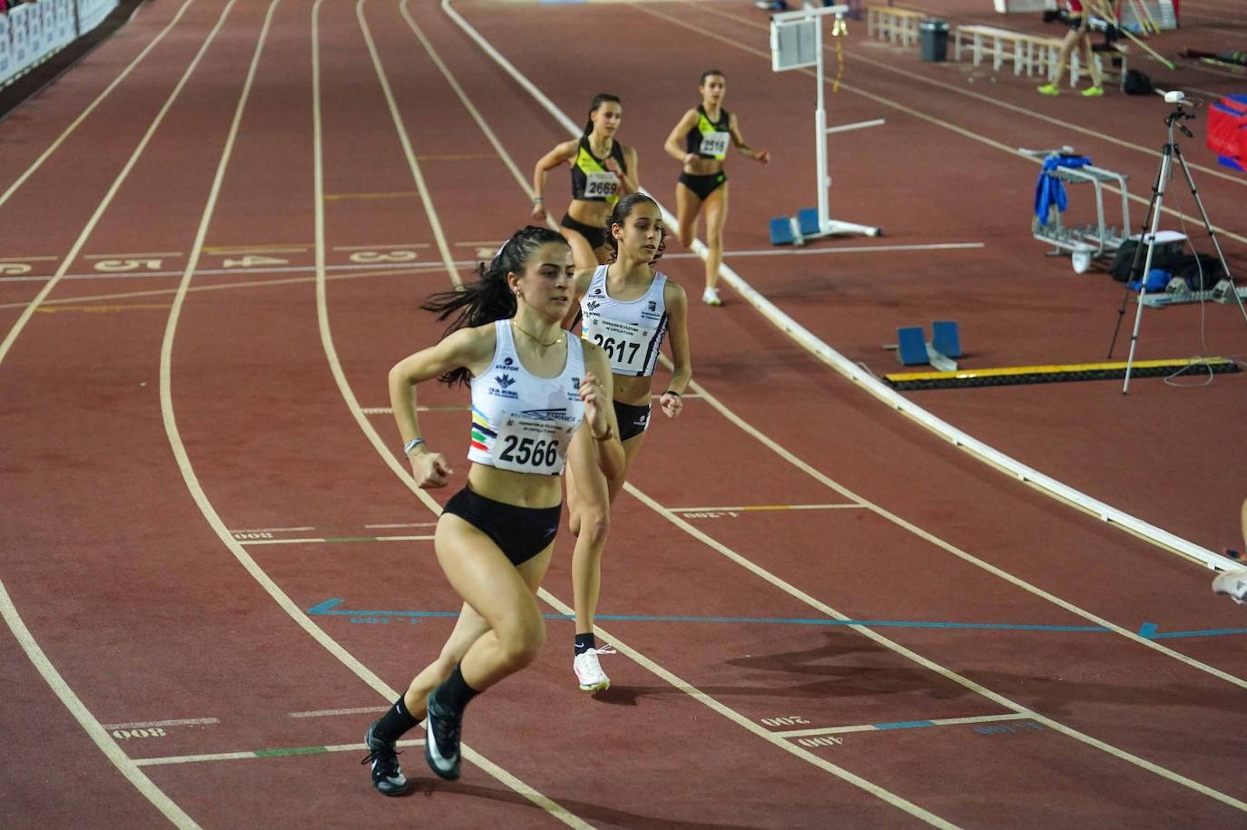 Lluvia de medallas en los Campeonatos de Castilla y León sub 20 y sub 16