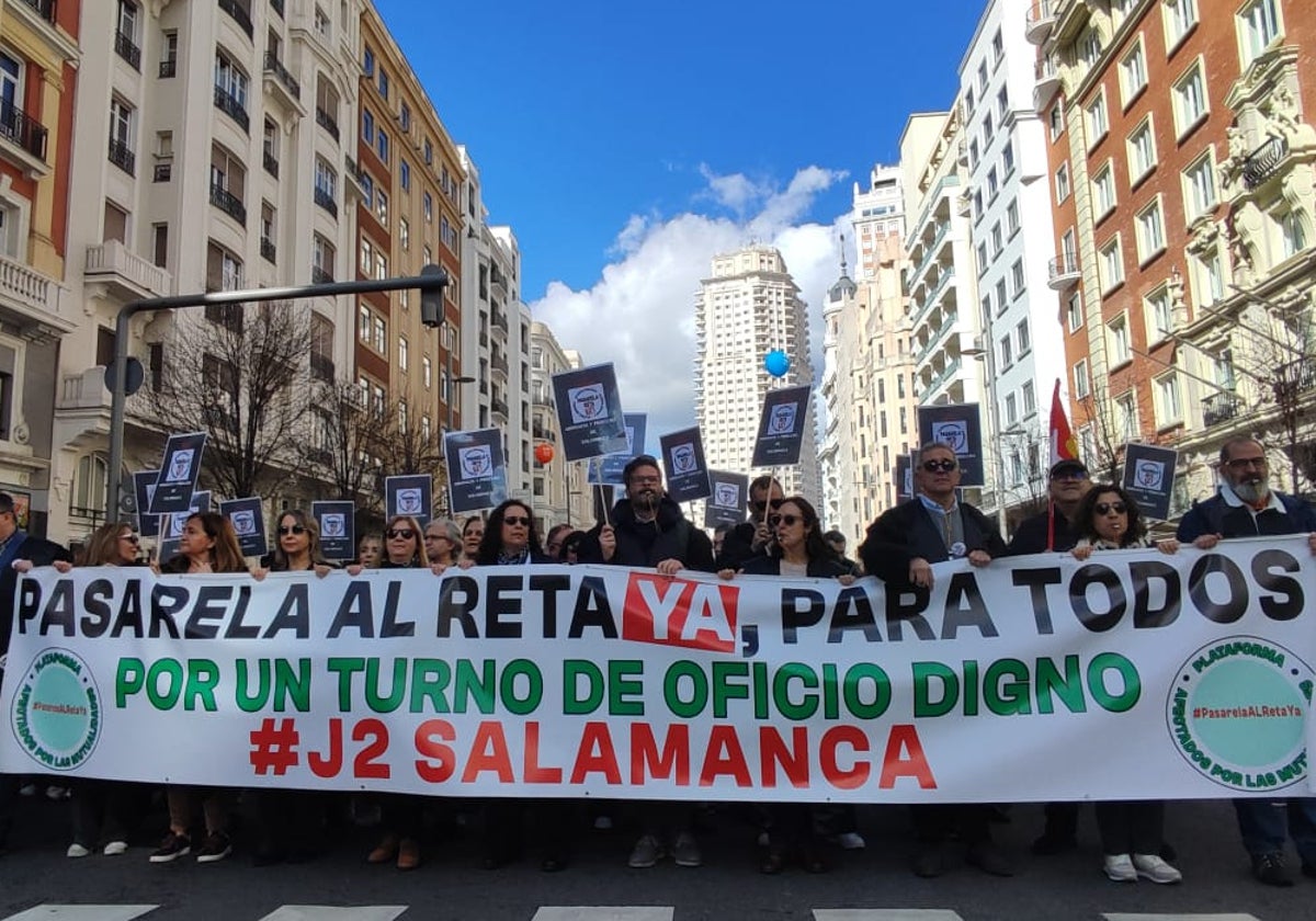 Abogados y procuradores salmantinos, en la manifestación de Madrid.