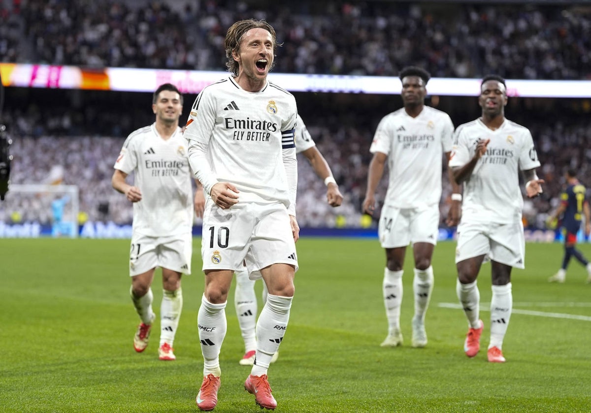 Luka Modric celebra su gol en el Real Madrid-Girona.