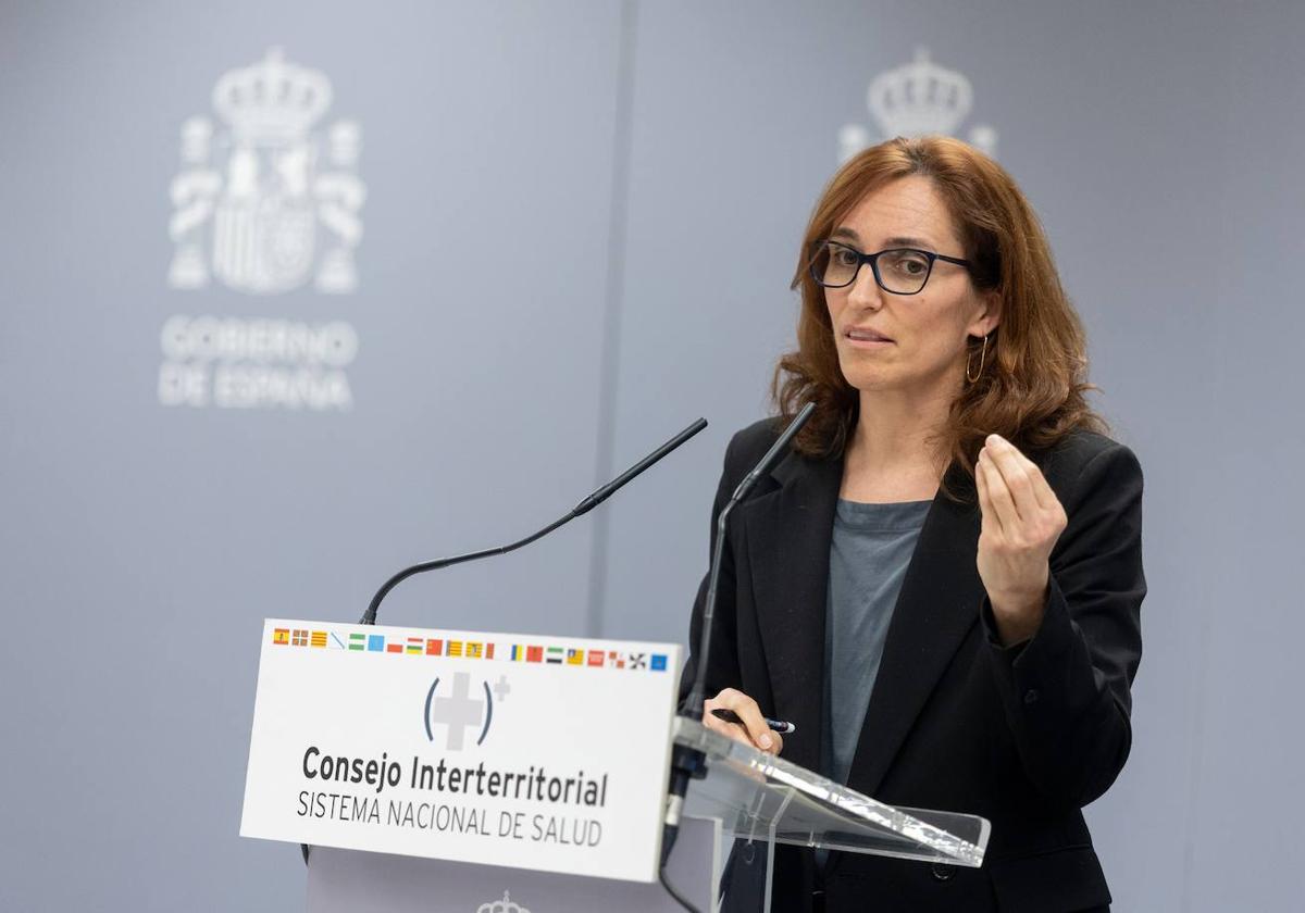 La ministra de Sanidad, Mónica García.