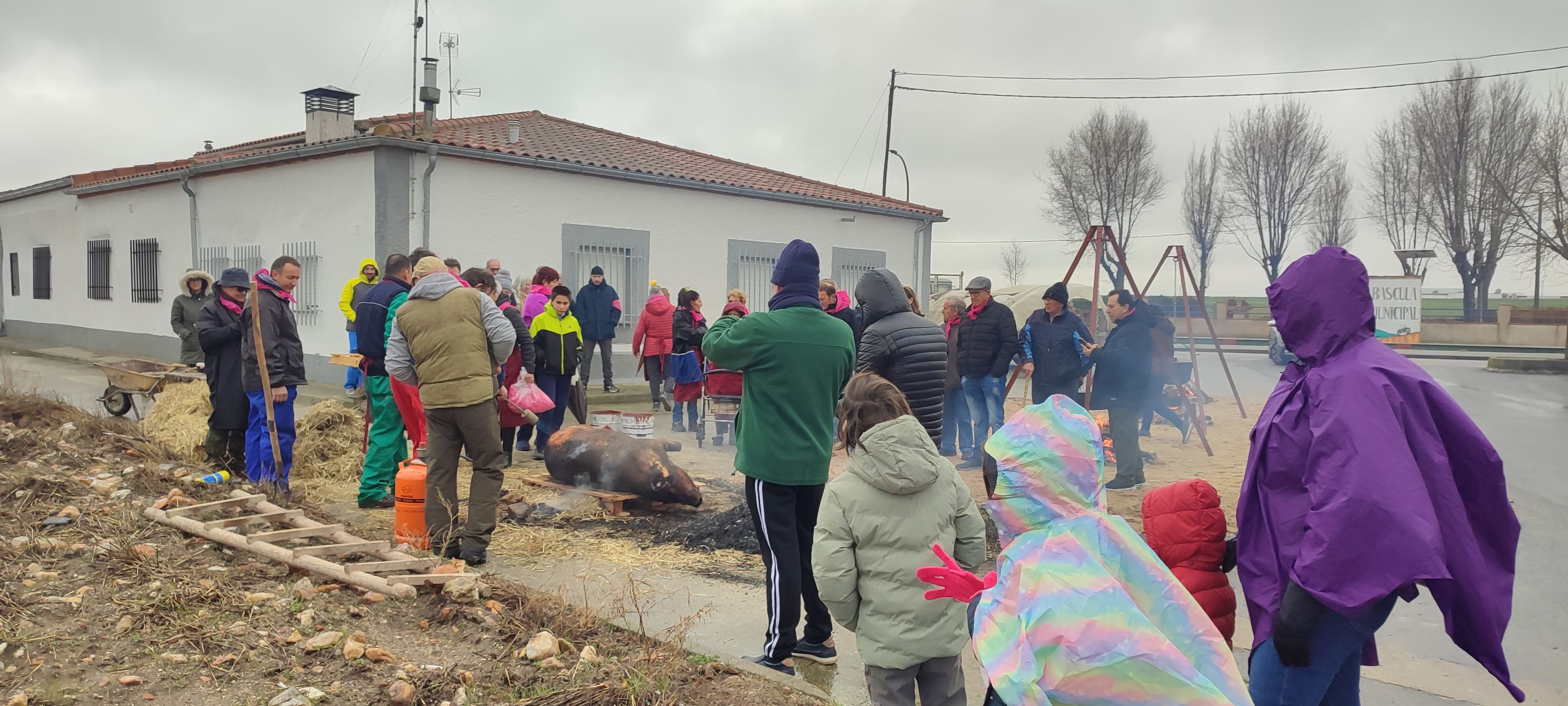 Destacada participación en la II matanza tradicional de Bóveda del Río Almar