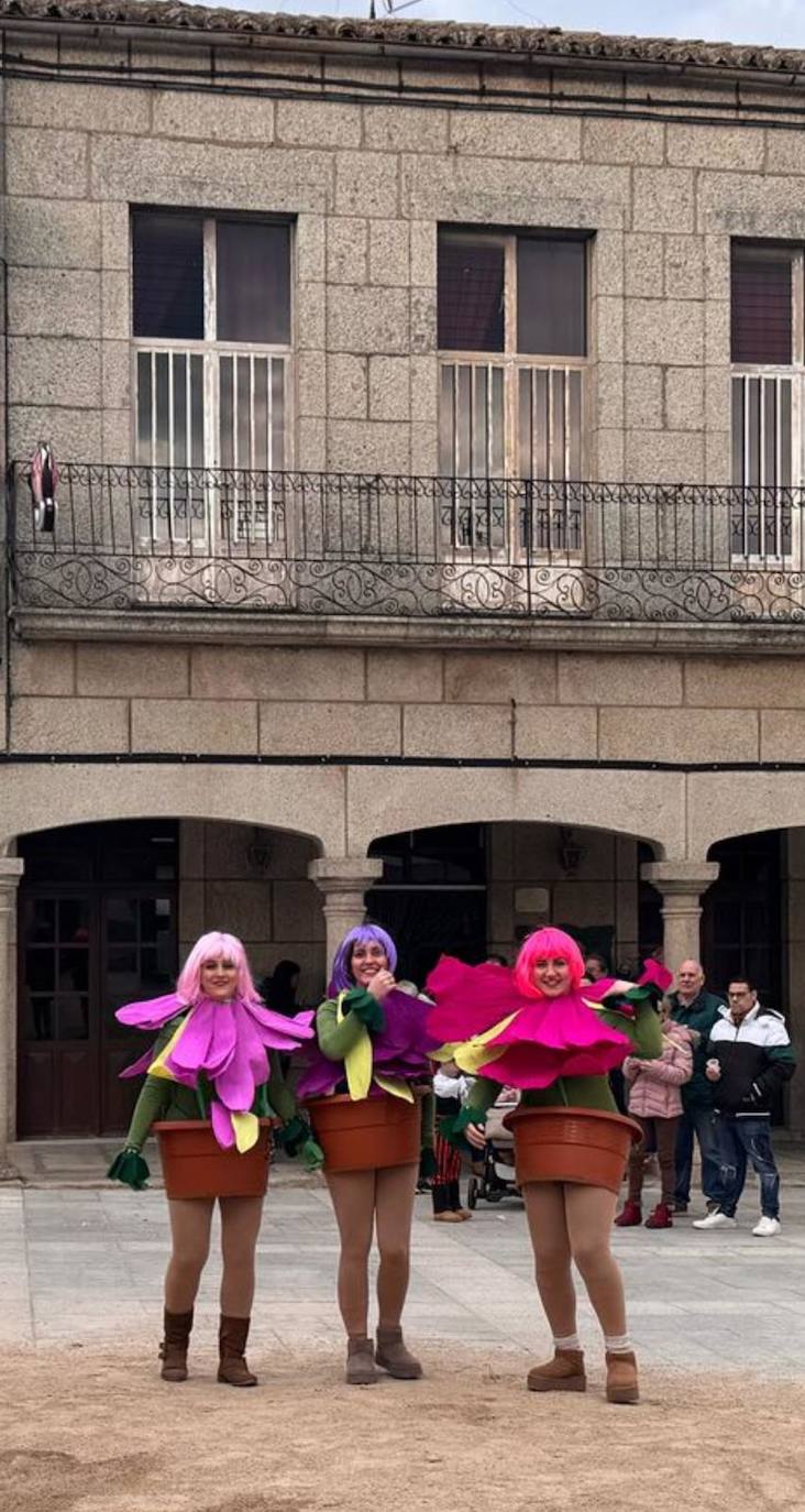 Villavieja de Yeltes aviva el Carnaval a pie de calle