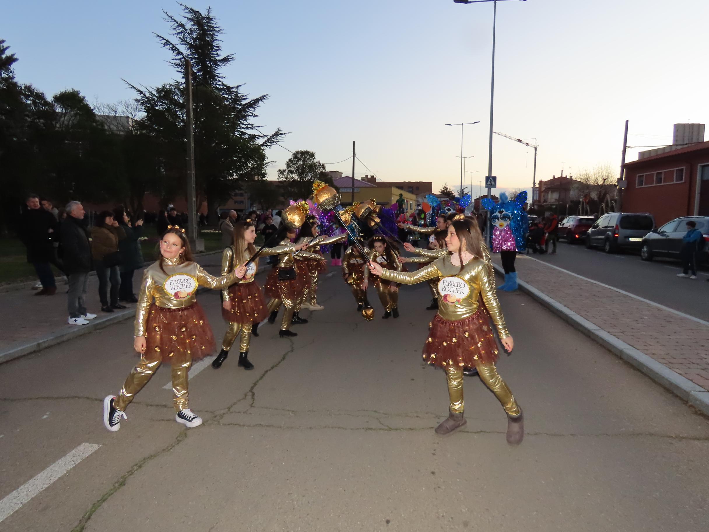 Originalidad en las calles de Peñaranda de Bracamonte por carnaval