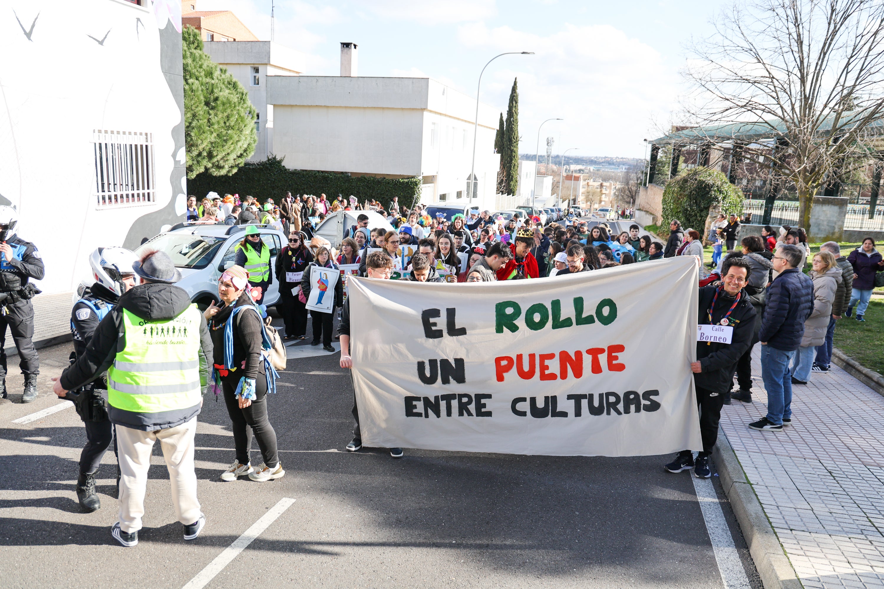 Carnaval reivindicativo en El Rollo y &#039;Wally&#039; se pierde por Salesas