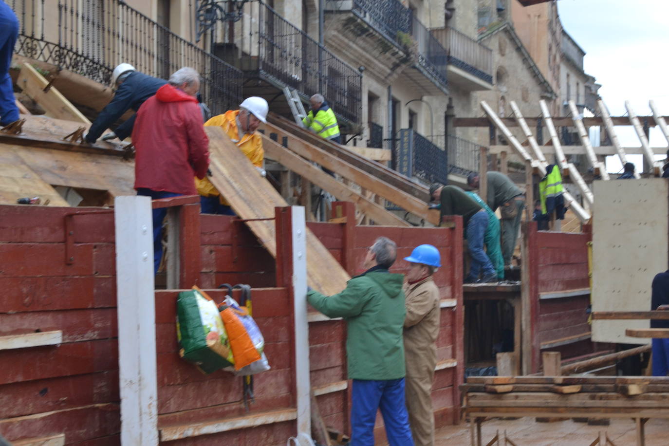 Los tablaos abandonan la Plaza Mayor de Ciudad Rodrigo