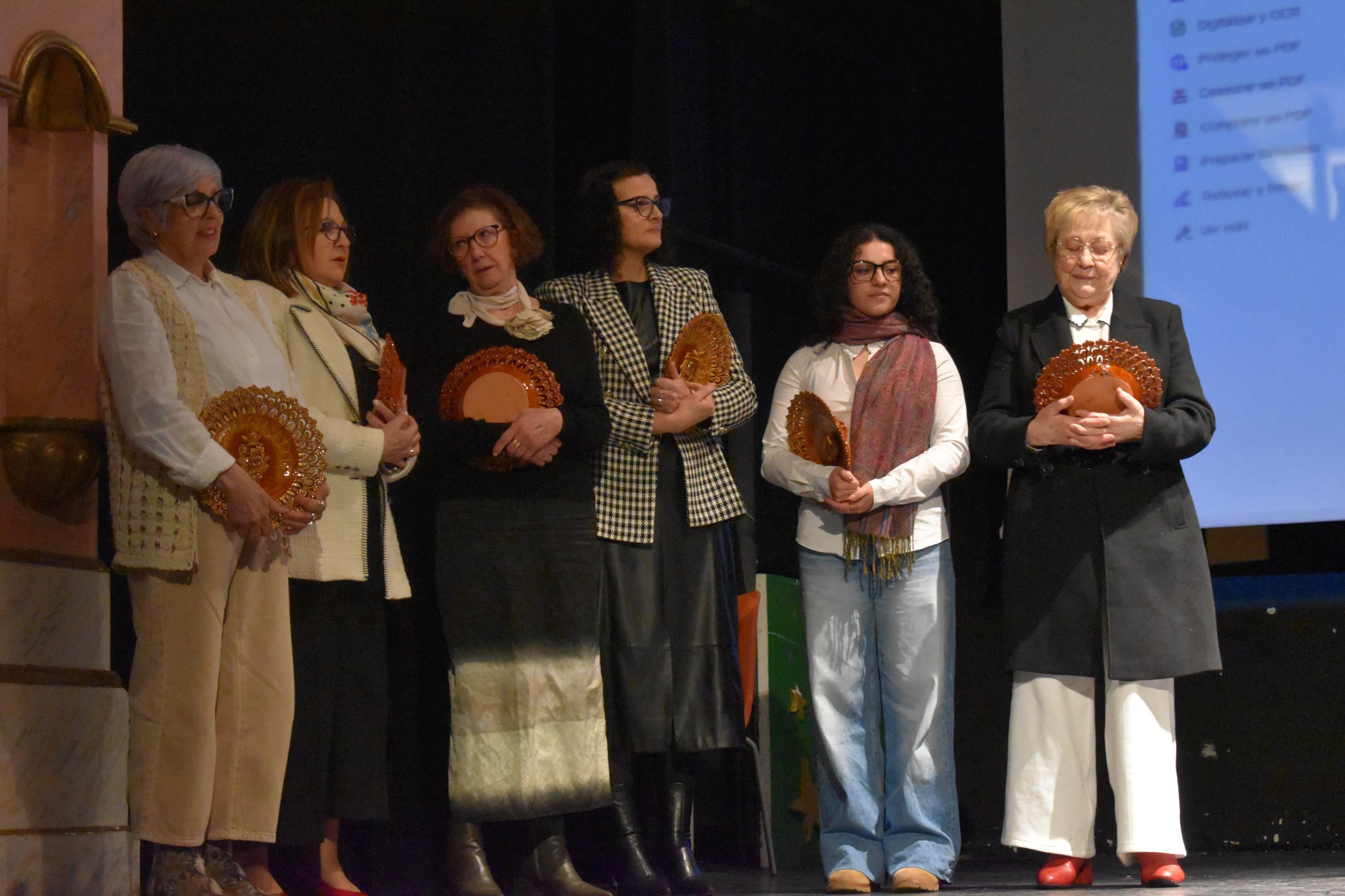 Gran homenaje en Alba de Tormes a la figura de la mujer