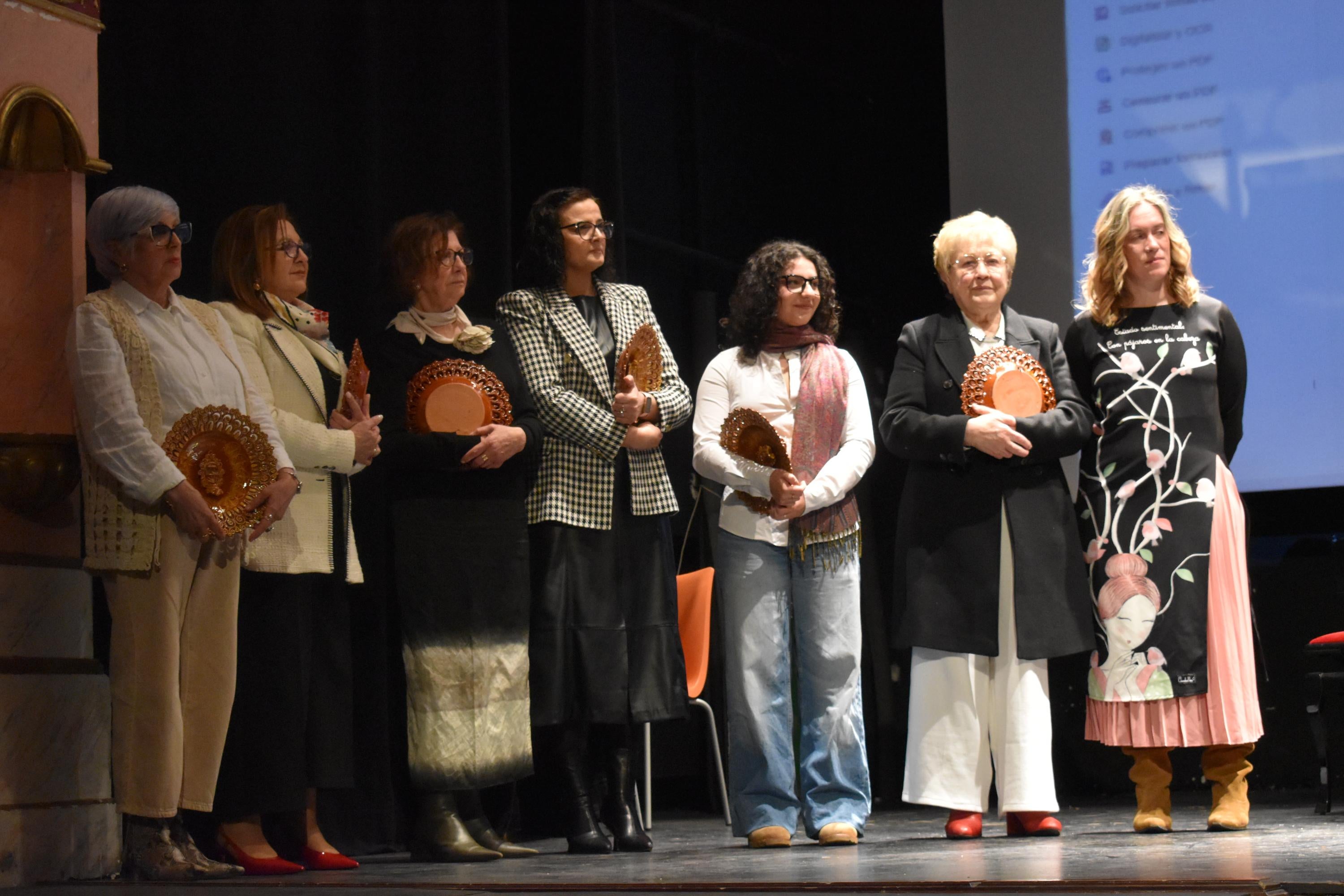 Gran homenaje en Alba de Tormes a la figura de la mujer