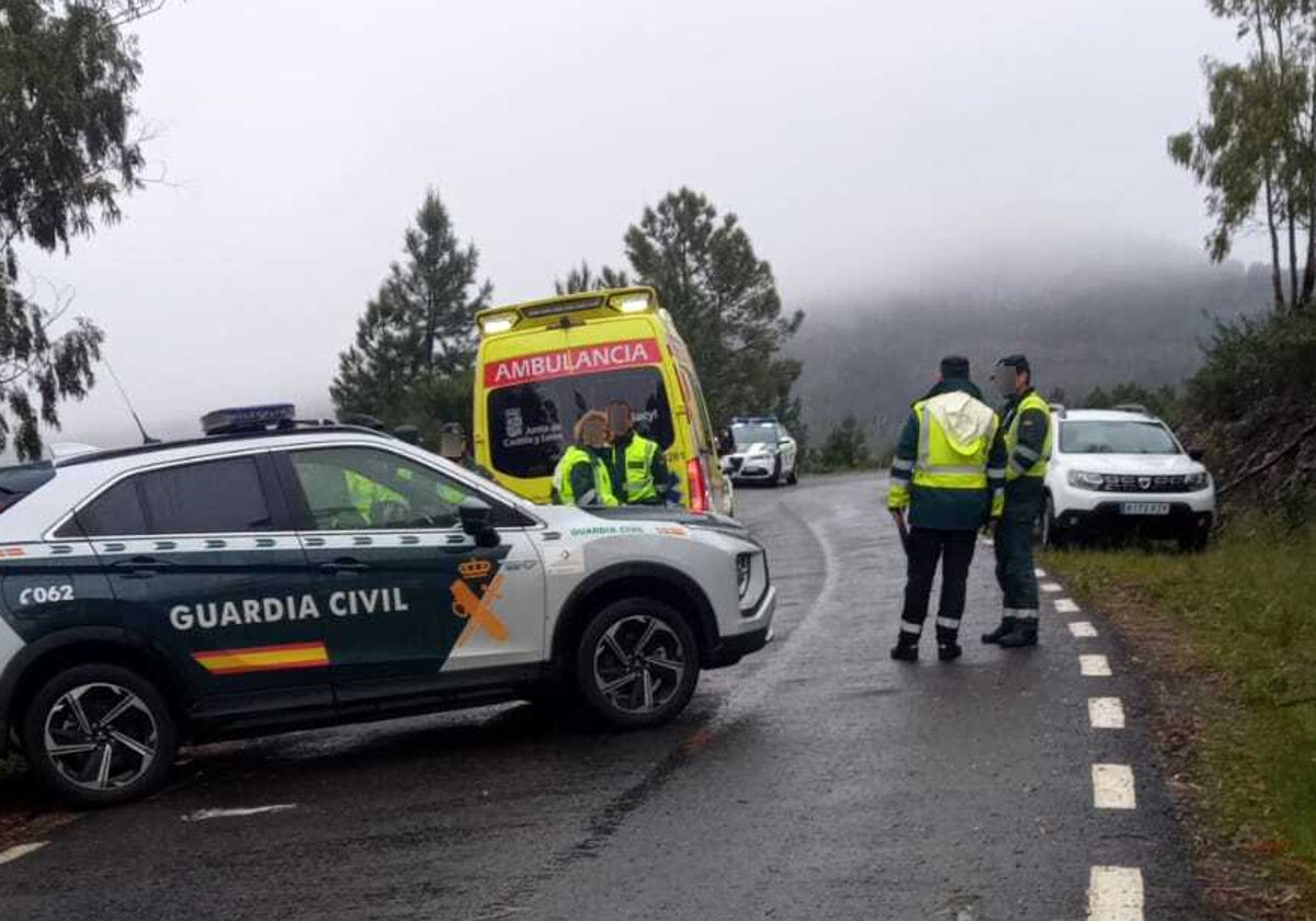 Imagen del accidente mortal registrado en marzo de 2024 en la carretera DSA-355, en Garcibuey.