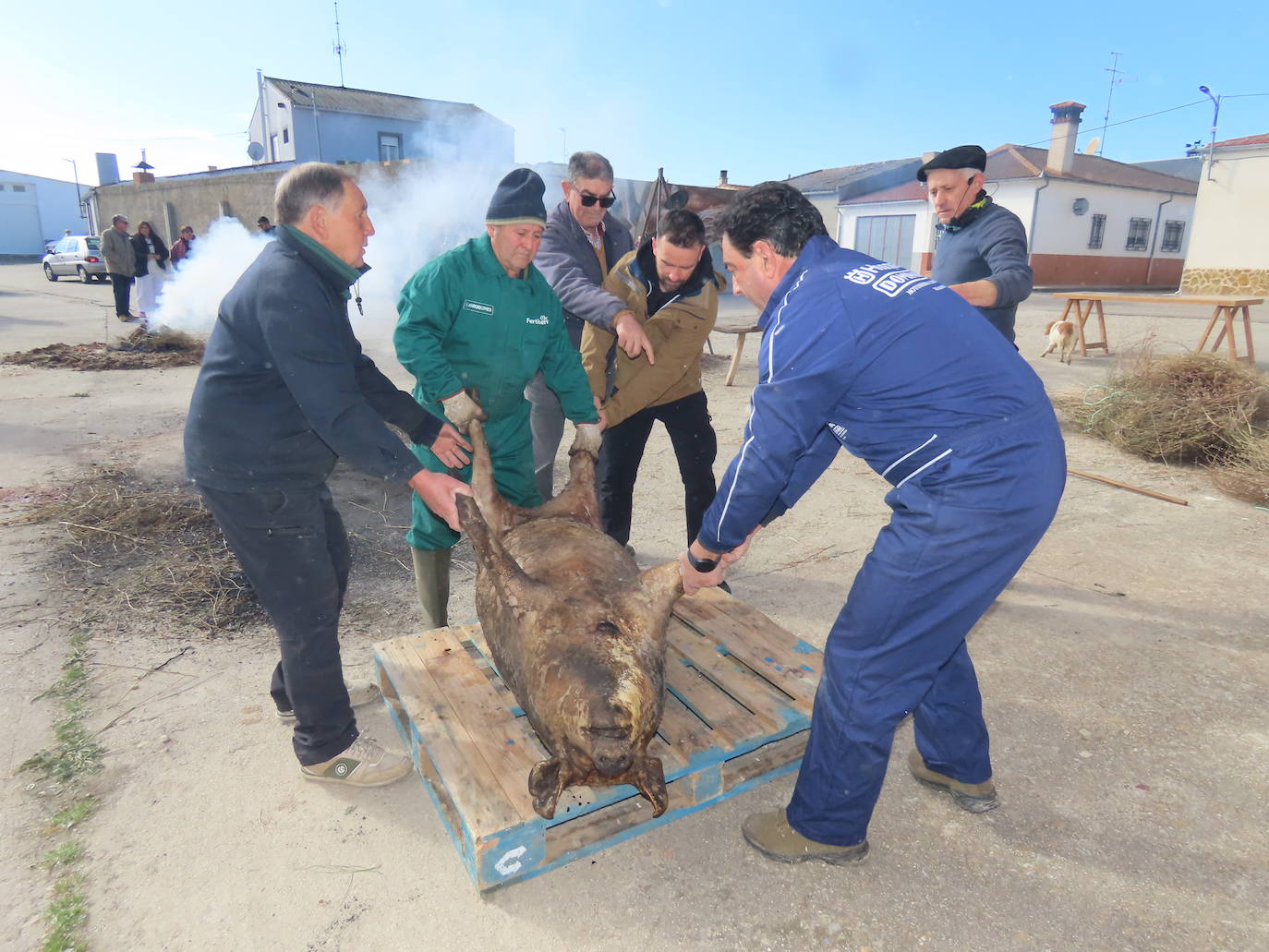 Más de 400 comensales en la fiesta de la Matanza tradicional de Tordillos