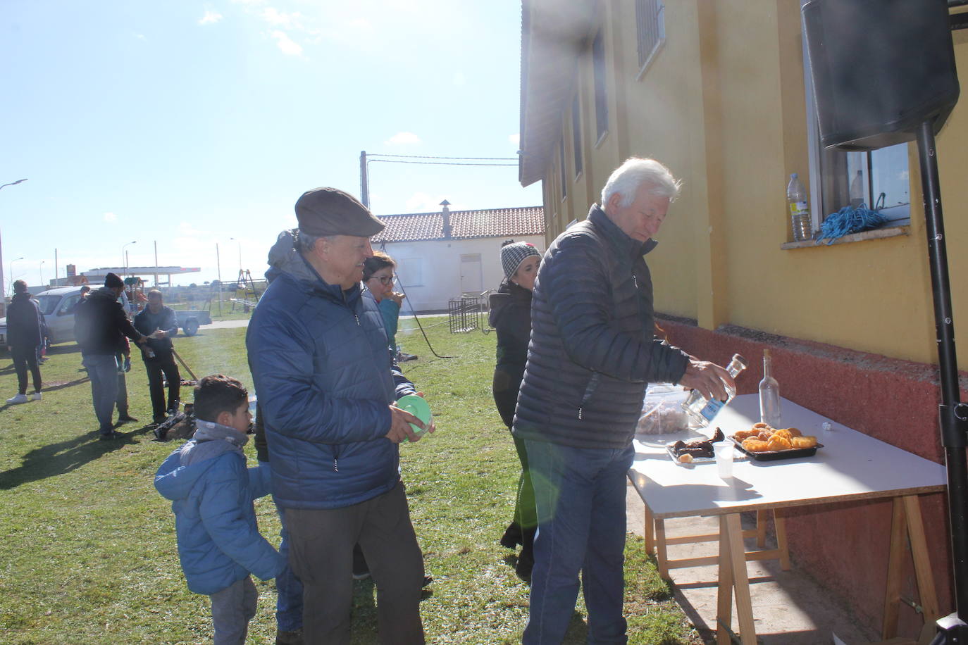 Fiesta en torno al cerdo y la gastronomía, en Villar de Peralonso