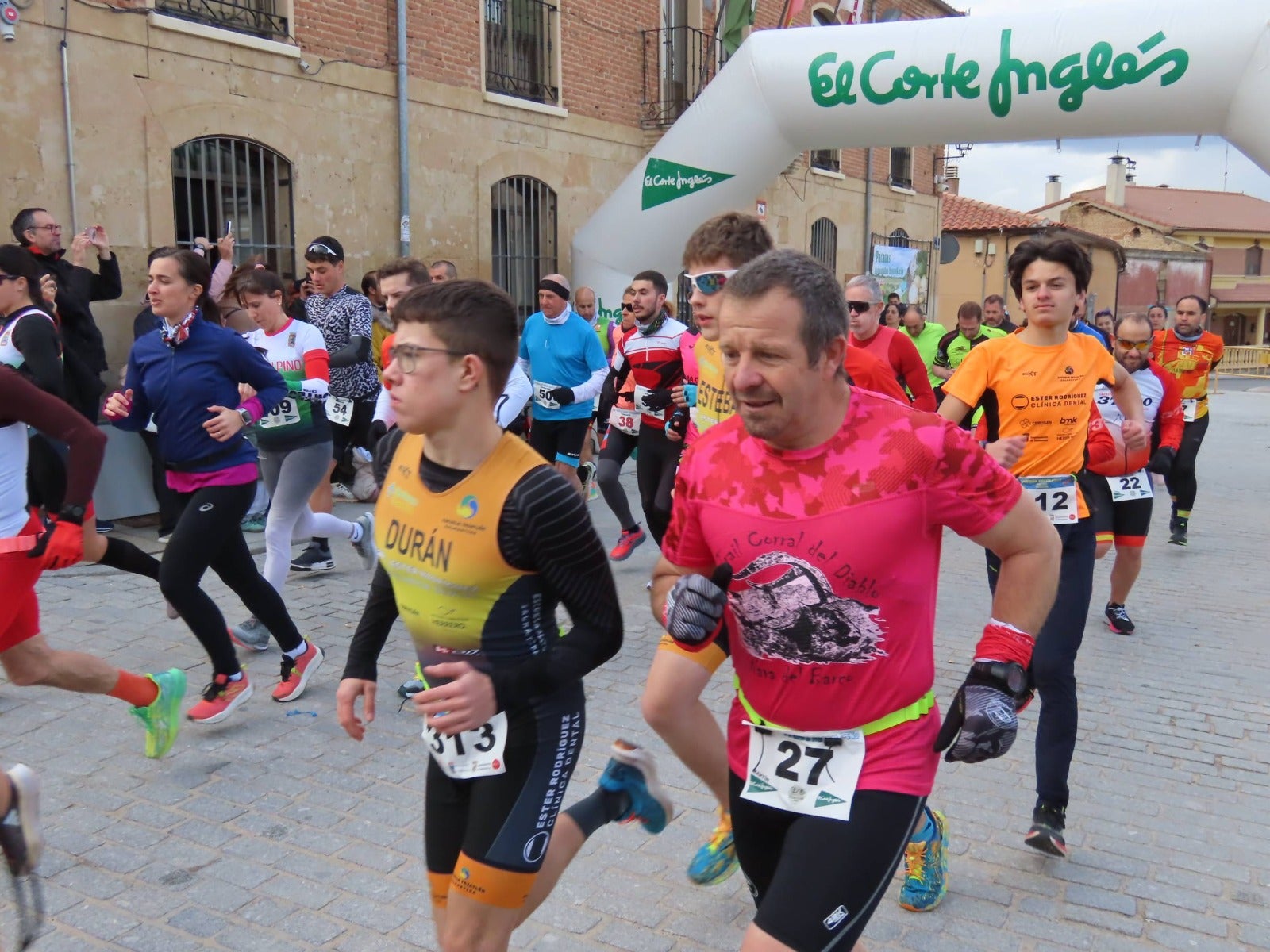 Carlos Rodríguez y María Pierna ganan la II Duatlón Cross Cantalpino 2025