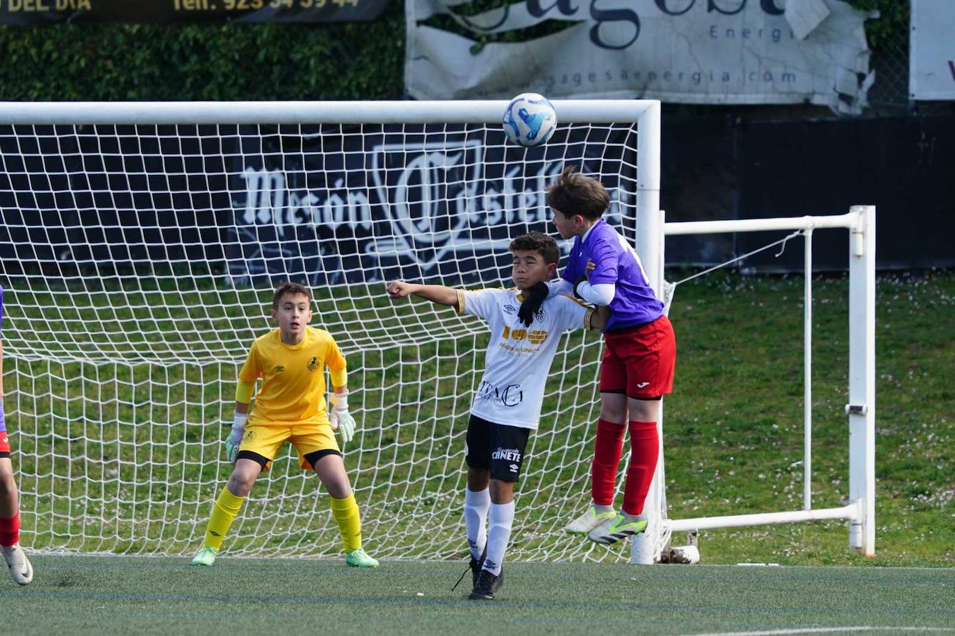 La jornada del fútbol base en Salamanca, en imágenes