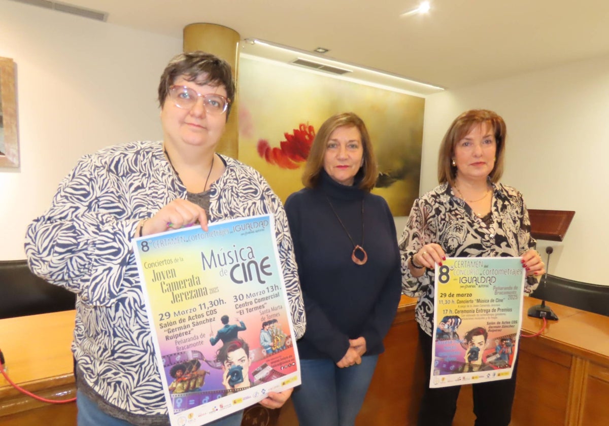 Mara Ruíz, Carmen Ávila y Sonsoles Núñez.