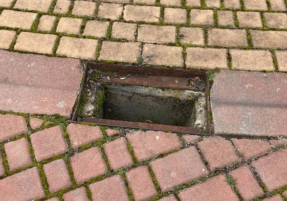 Imagen de una de las alcantarillas afectadas.
