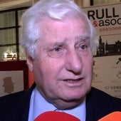 El duque de Alba, ante los medios de comunicación.
