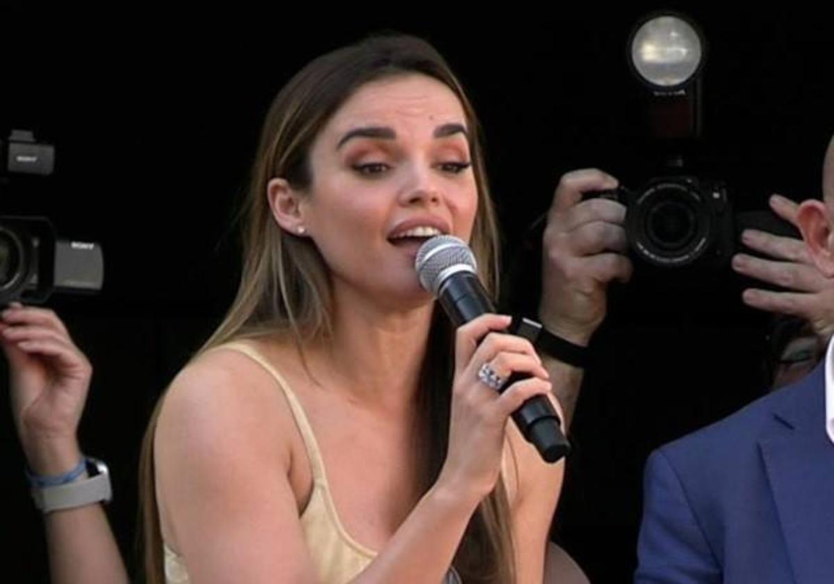 Melody, aclamada como una verdadera estrella en su localidad, Dos Hermanas, antes de viajar a Eurovisión