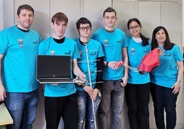 Estudiantes y profesores del IES Torrente Ballester de Santa Marta.