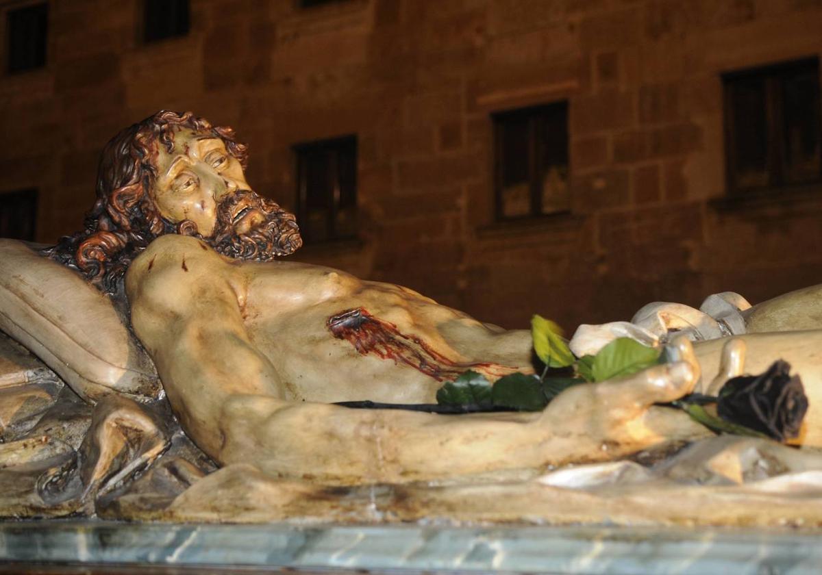 ¿Qué procesiones hay hoy Viernes de Dolores en Salamanca?