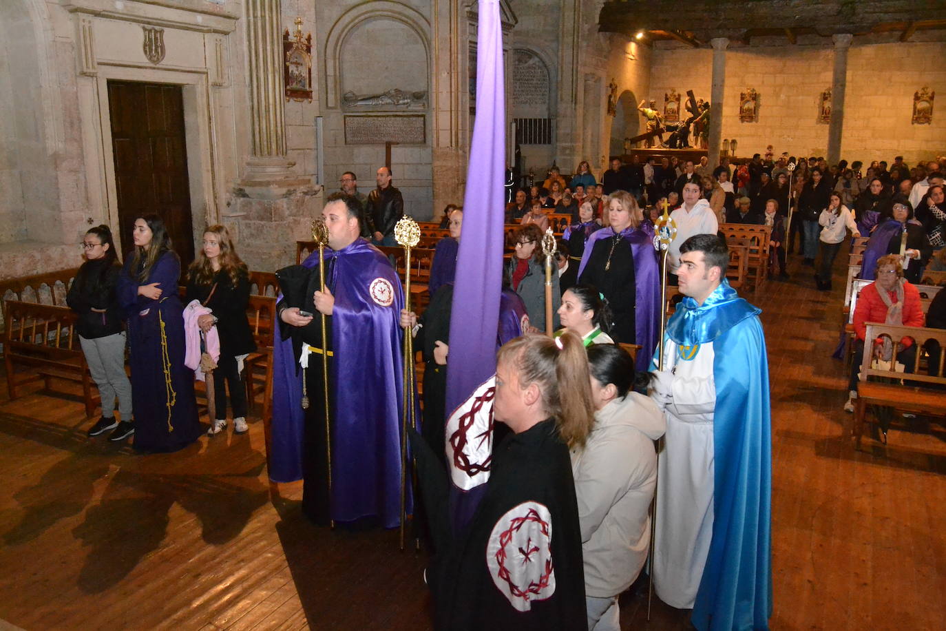 La lluvia impide a La Dolorosa recorrer Ciudad Rodrigo