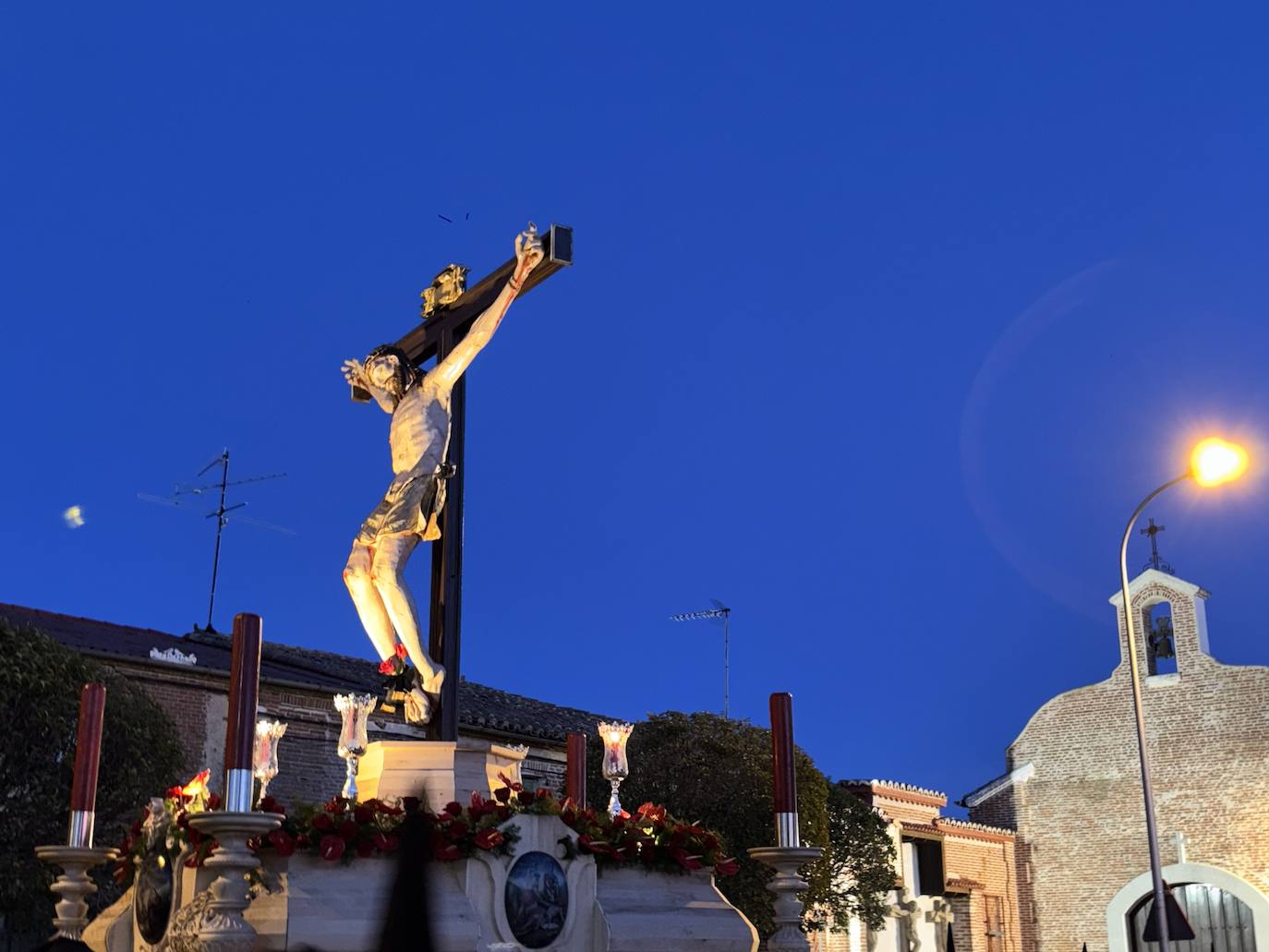 Solemne traslado del Santo Cristo del Humilladero y de Nuestra Señora de las Lágrimas en Peñaranda