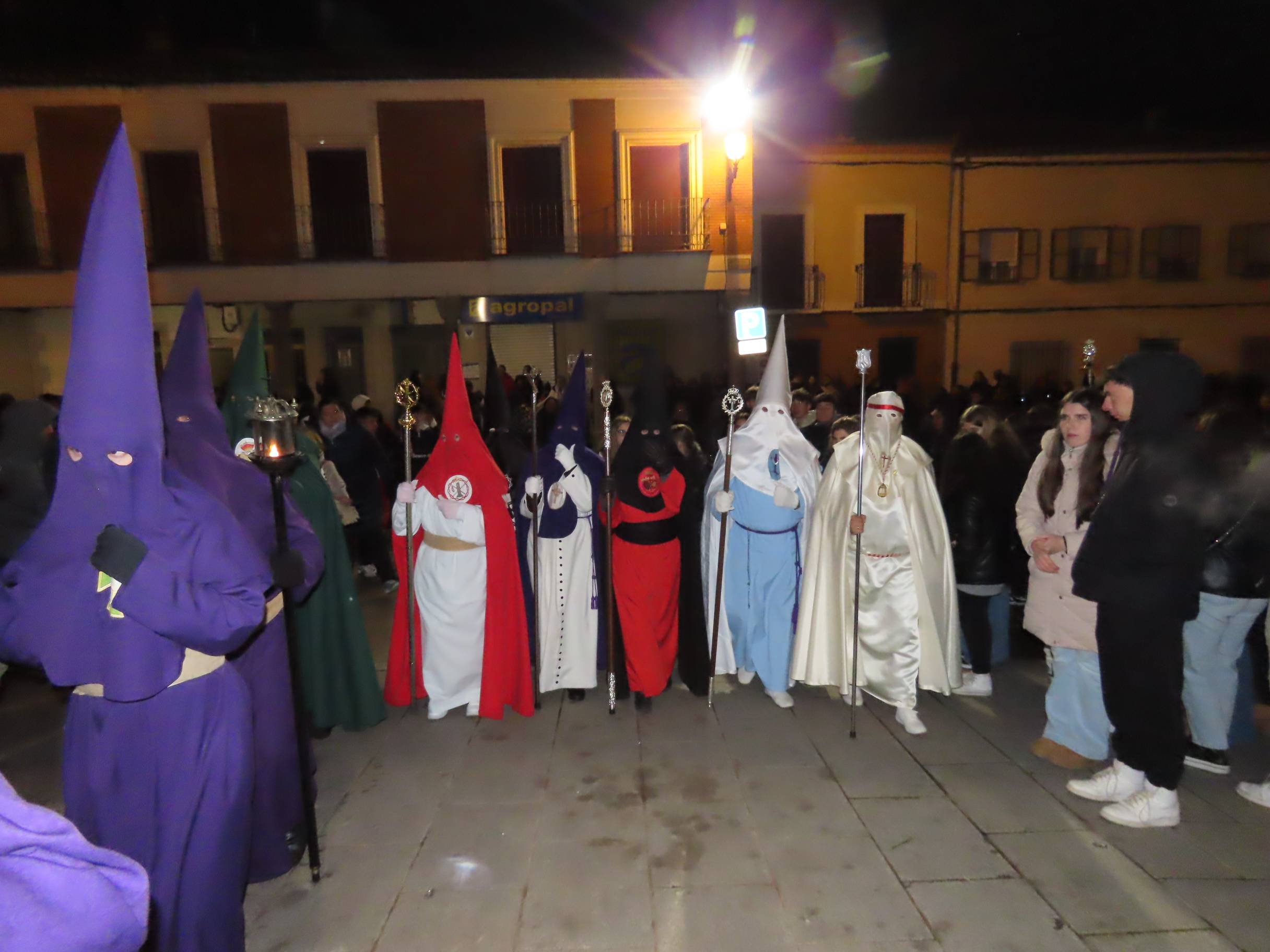 La emoción arranca aplausos en la procesión del Nazareno de Peñaranda de Bracamonte