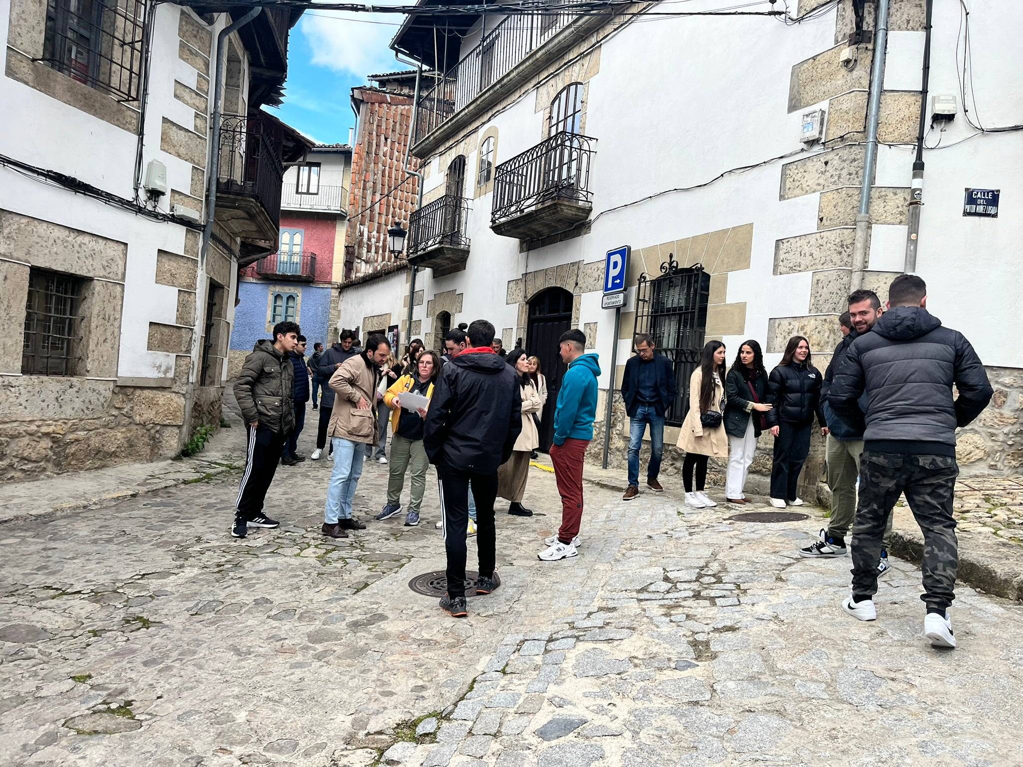 El vía crucis de Candelario gana en juventud