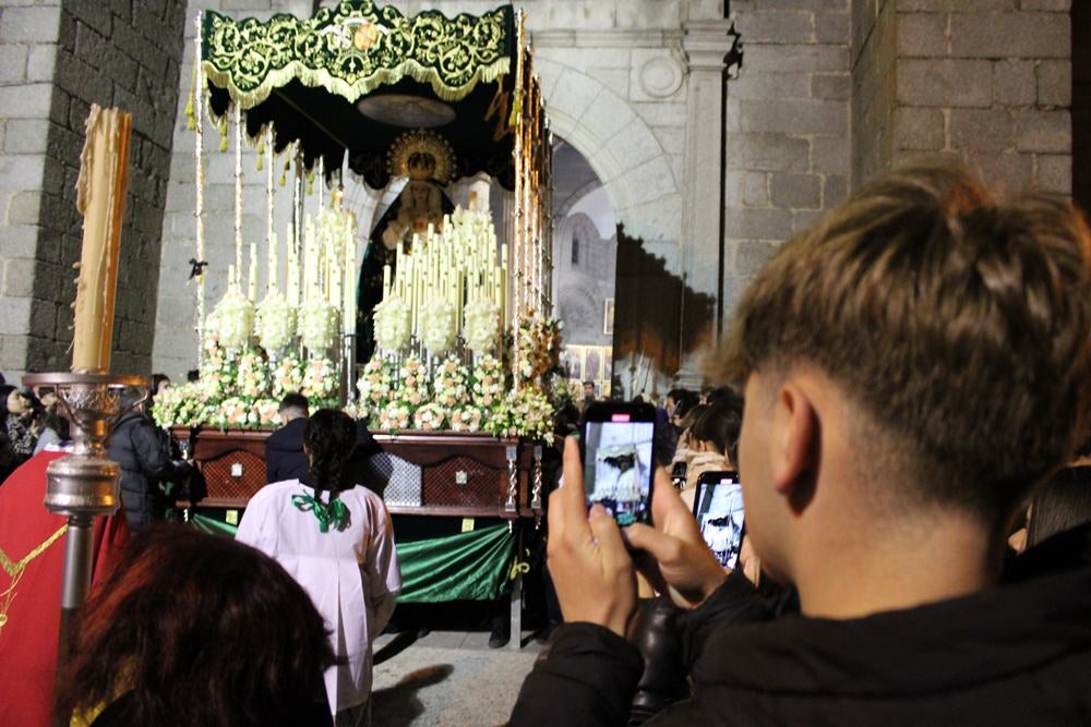 La Esperanza protagoniza la Madrugada en Peñaranda de Bracamonte